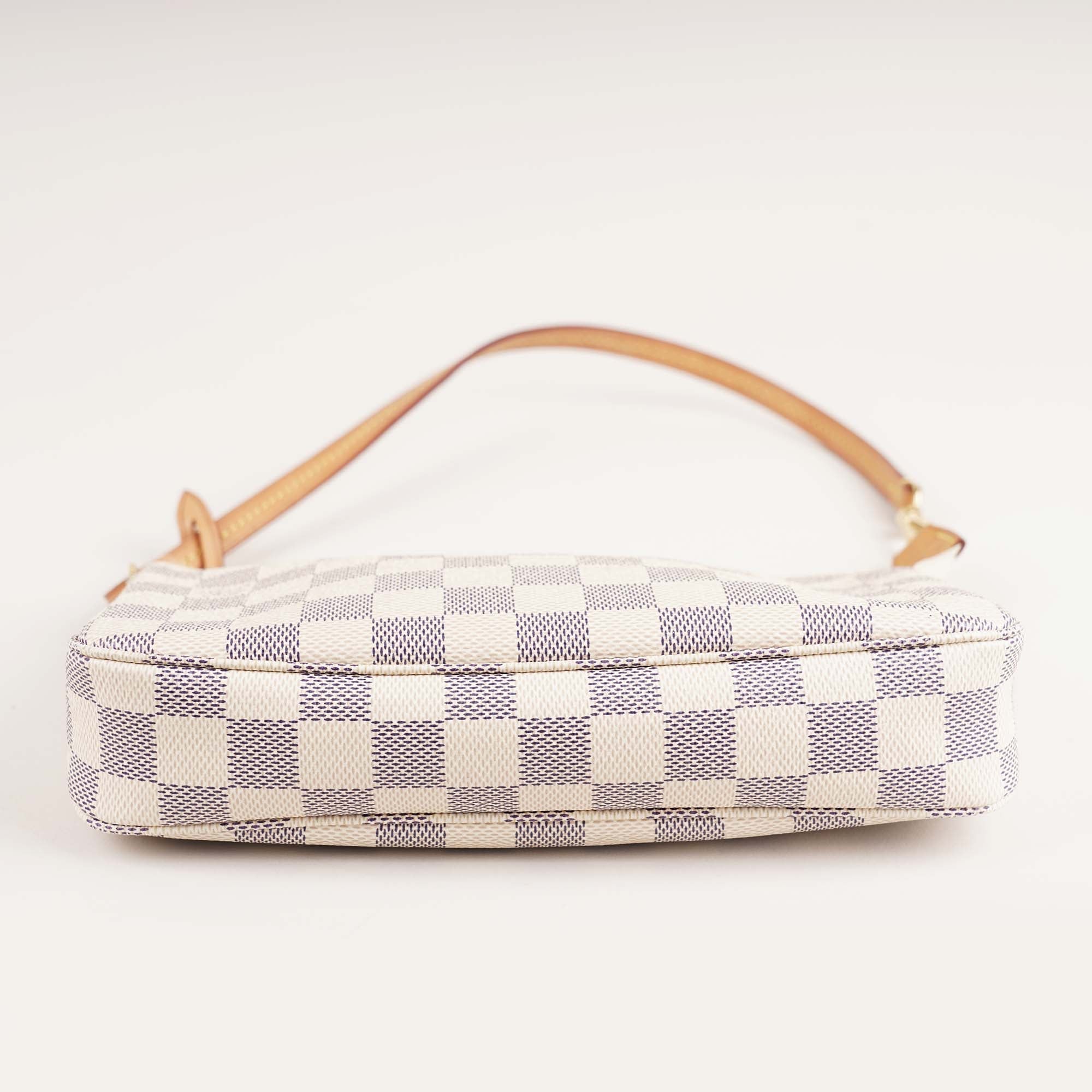 Pochette Accessoires NM - LOUIS VUITTON - Affordable Luxury image