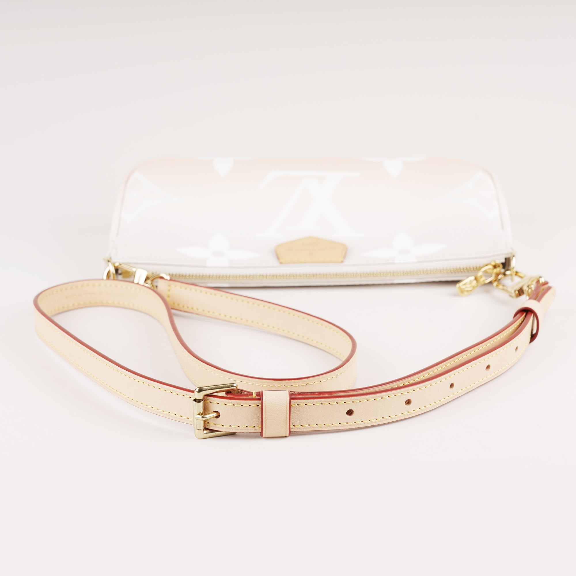 Pochette Accessoires NM By The Pool - LOUIS VUITTON - Affordable Luxury image