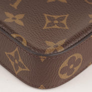 Pochette Félicie - LOUIS VUITTON - Affordable Luxury thumbnail image