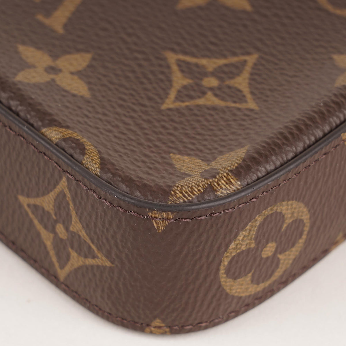 Pochette Félicie - LOUIS VUITTON - Affordable Luxury image