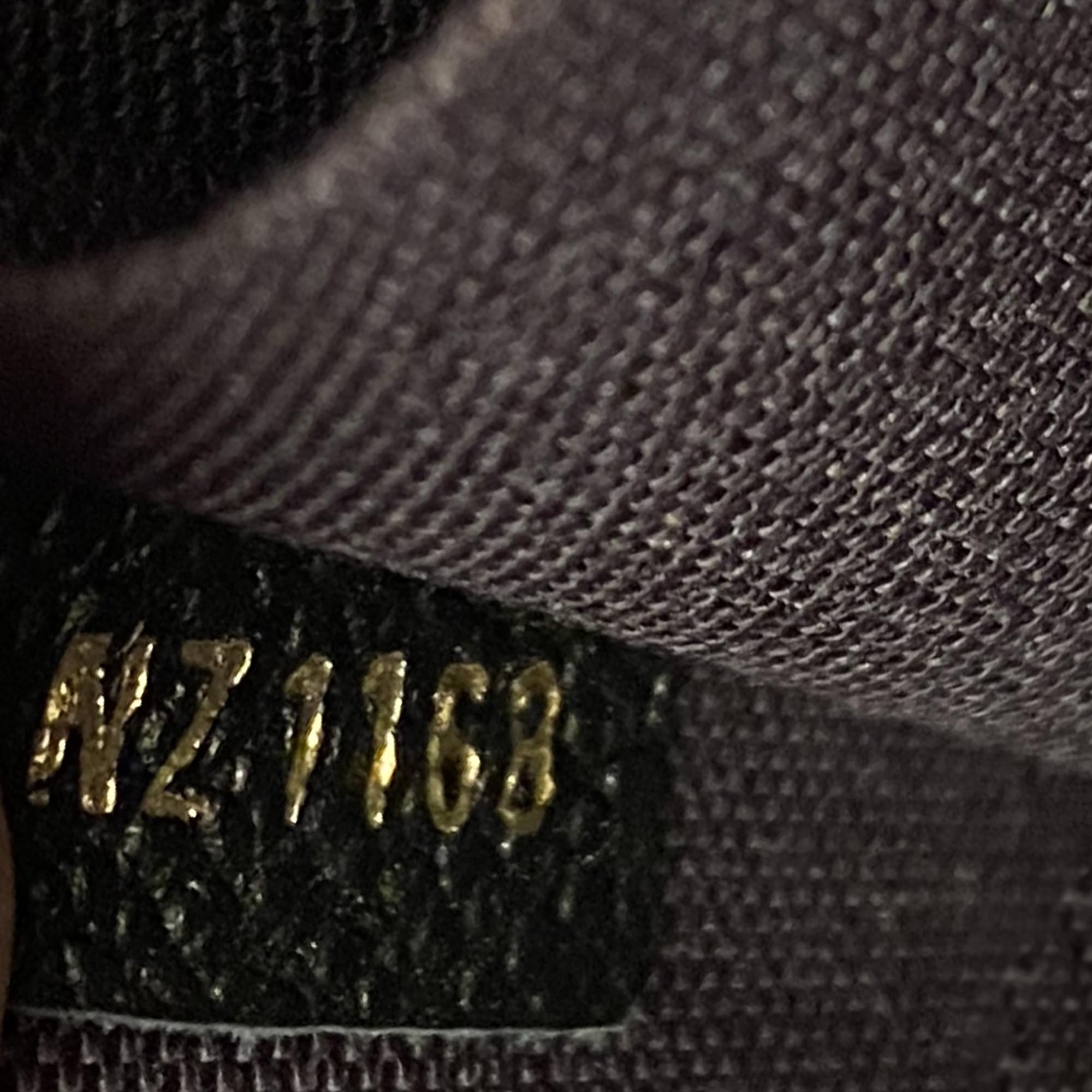 Pochette Félicie - LOUIS VUITTON - Affordable Luxury image