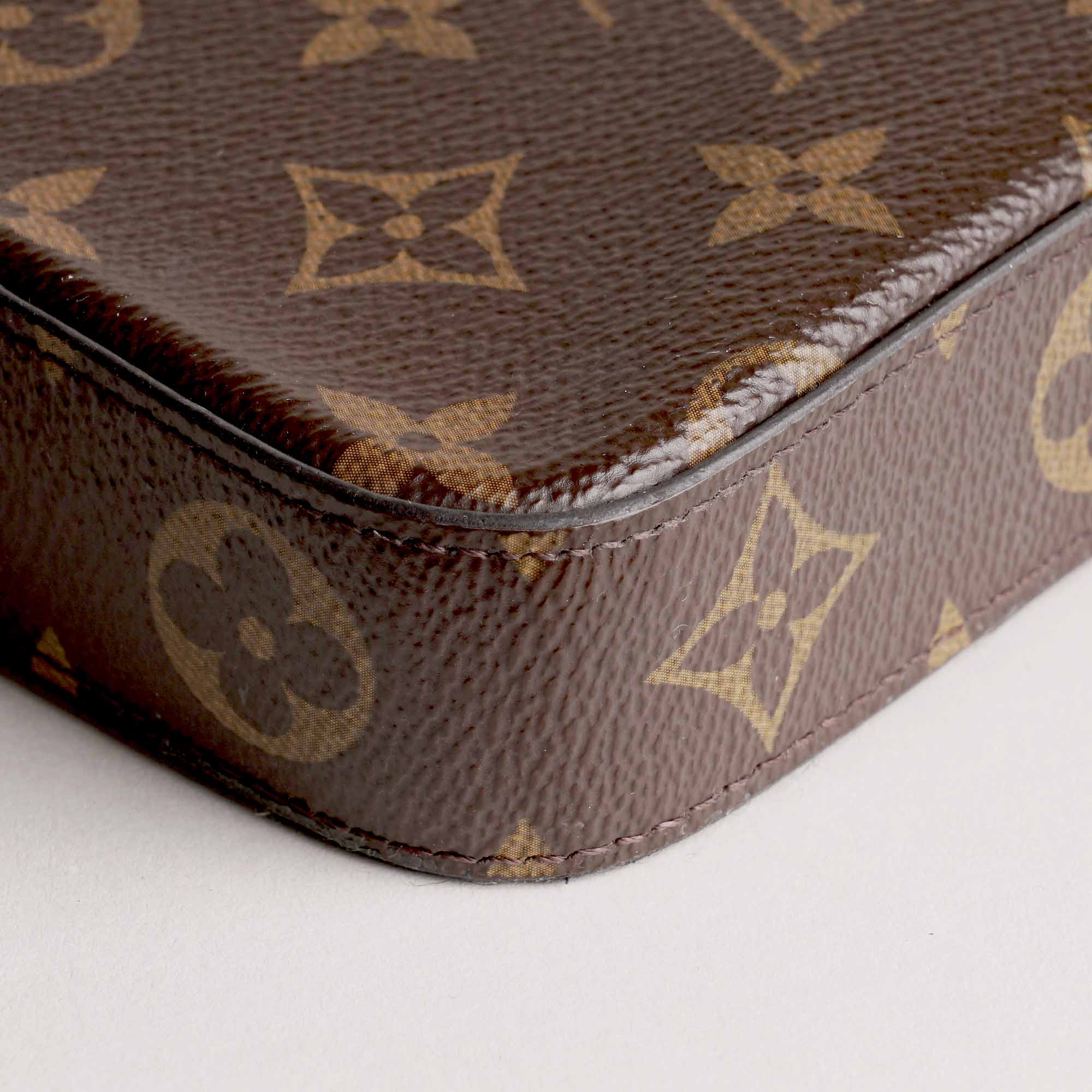 Pochette Félicie - LOUIS VUITTON - Affordable Luxury image