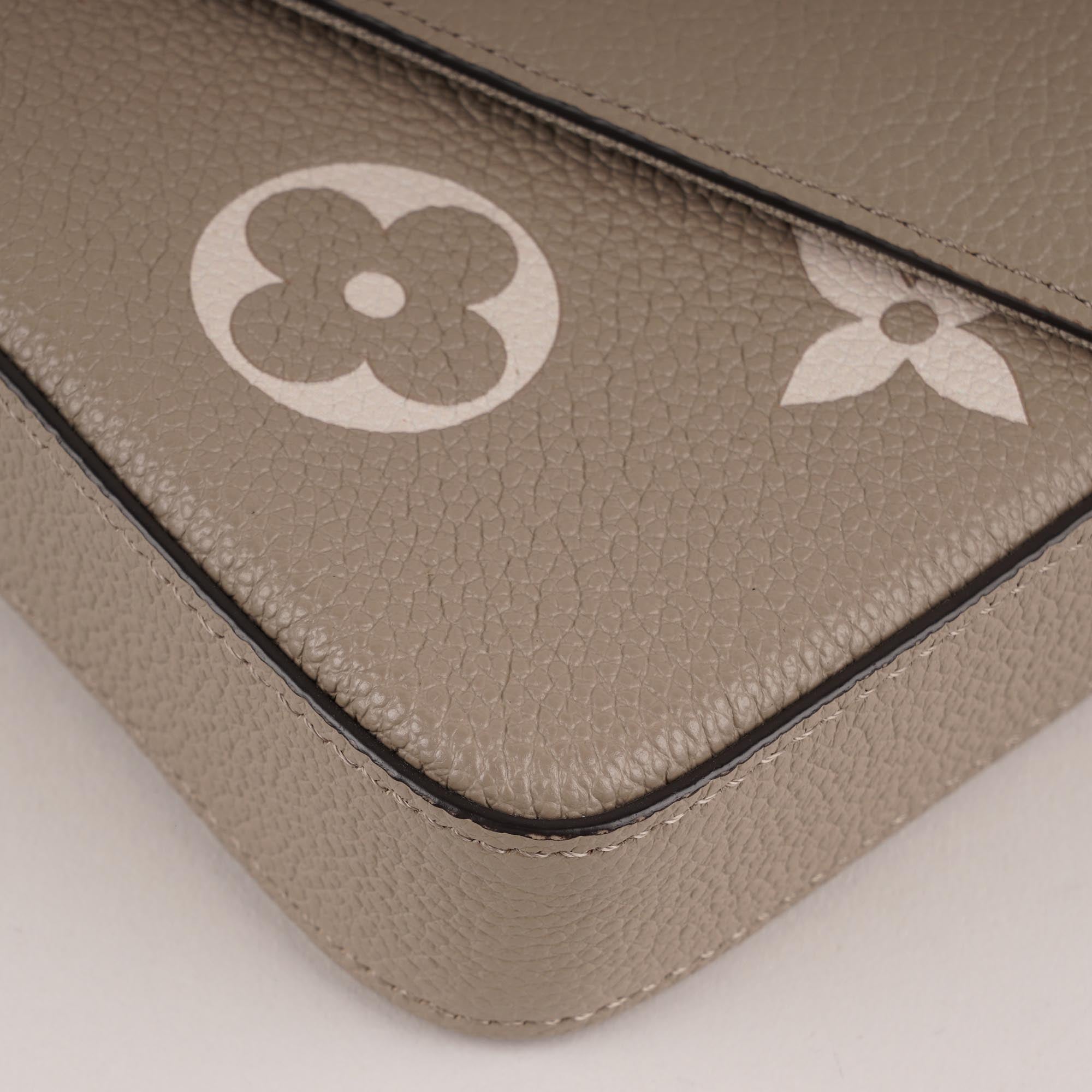 Pochette Félicie - LOUIS VUITTON - Affordable Luxury image