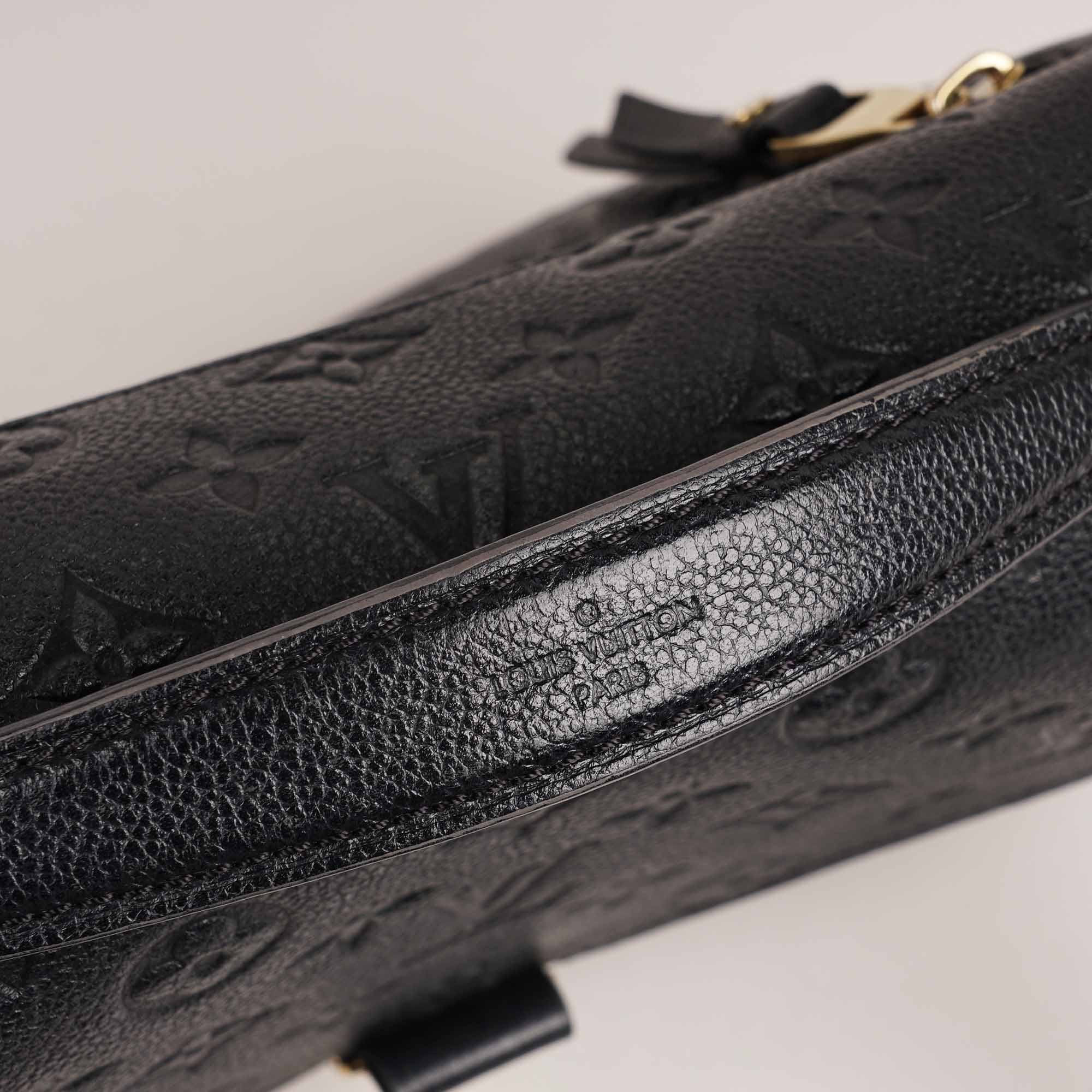 Pochette Métis - LOUIS VUITTON - Affordable Luxury image