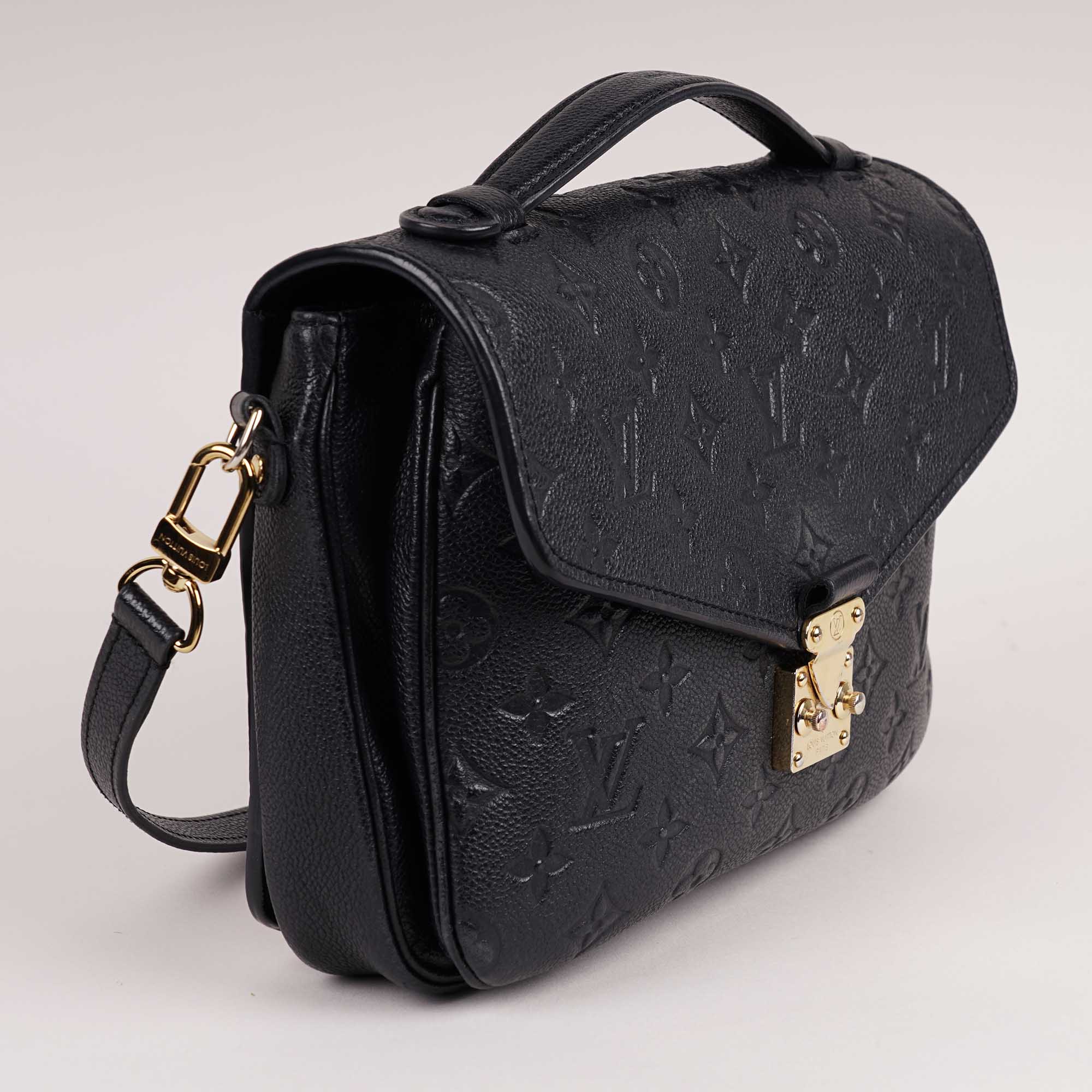 Pochette Métis - LOUIS VUITTON - Affordable Luxury image