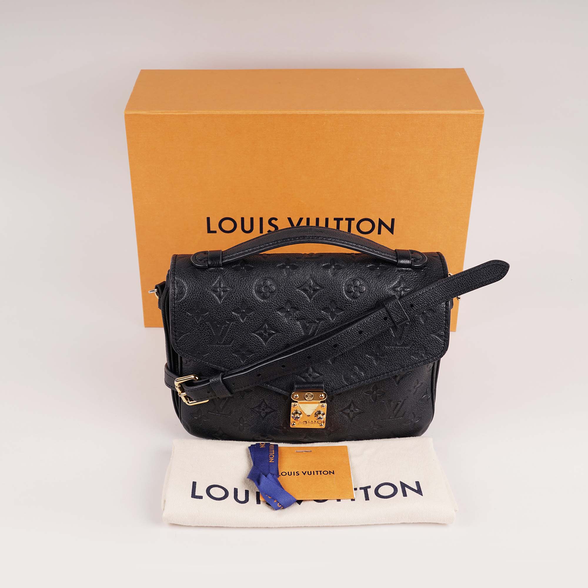Pochette Métis - LOUIS VUITTON - Affordable Luxury image
