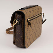 Pochette Metis Bag - LOUIS VUITTON - Affordable Luxury thumbnail image