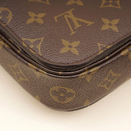 Pochette Metis Bag - LOUIS VUITTON - Affordable Luxury thumbnail image