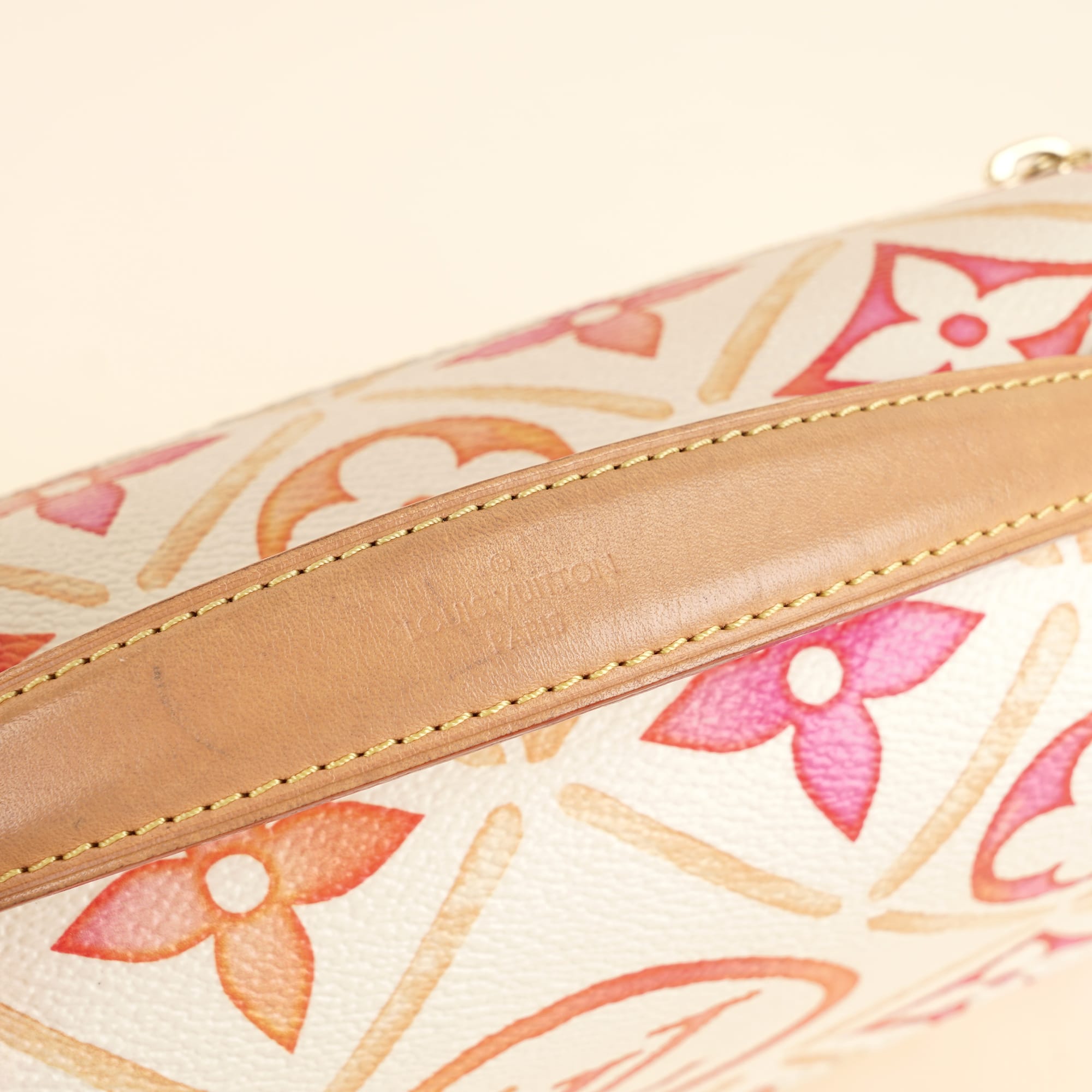 Pochette Metis By The Pool Bag - LOUIS VUITTON - Affordable Luxury image