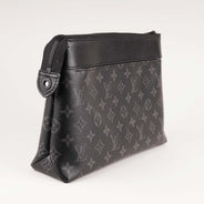 Pochette Voyage Souple - LOUIS VUITTON - Affordable Luxury thumbnail image