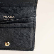 Portafoglio Saffiano Wallet - PRADA - Affordable Luxury thumbnail image