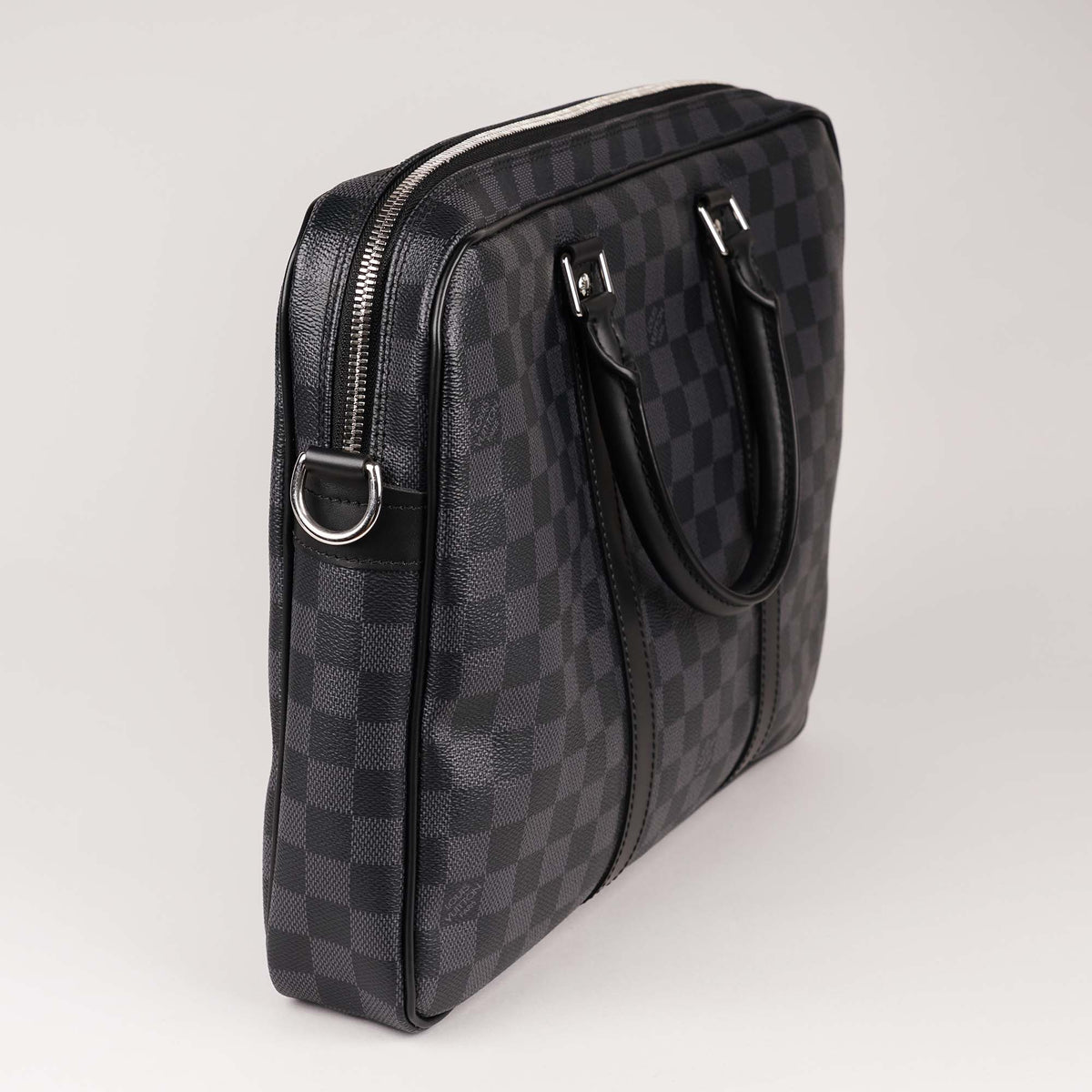 Porte-Documents Jour Briefcase 2022 - LOUIS VUITTON - Affordable Luxury image