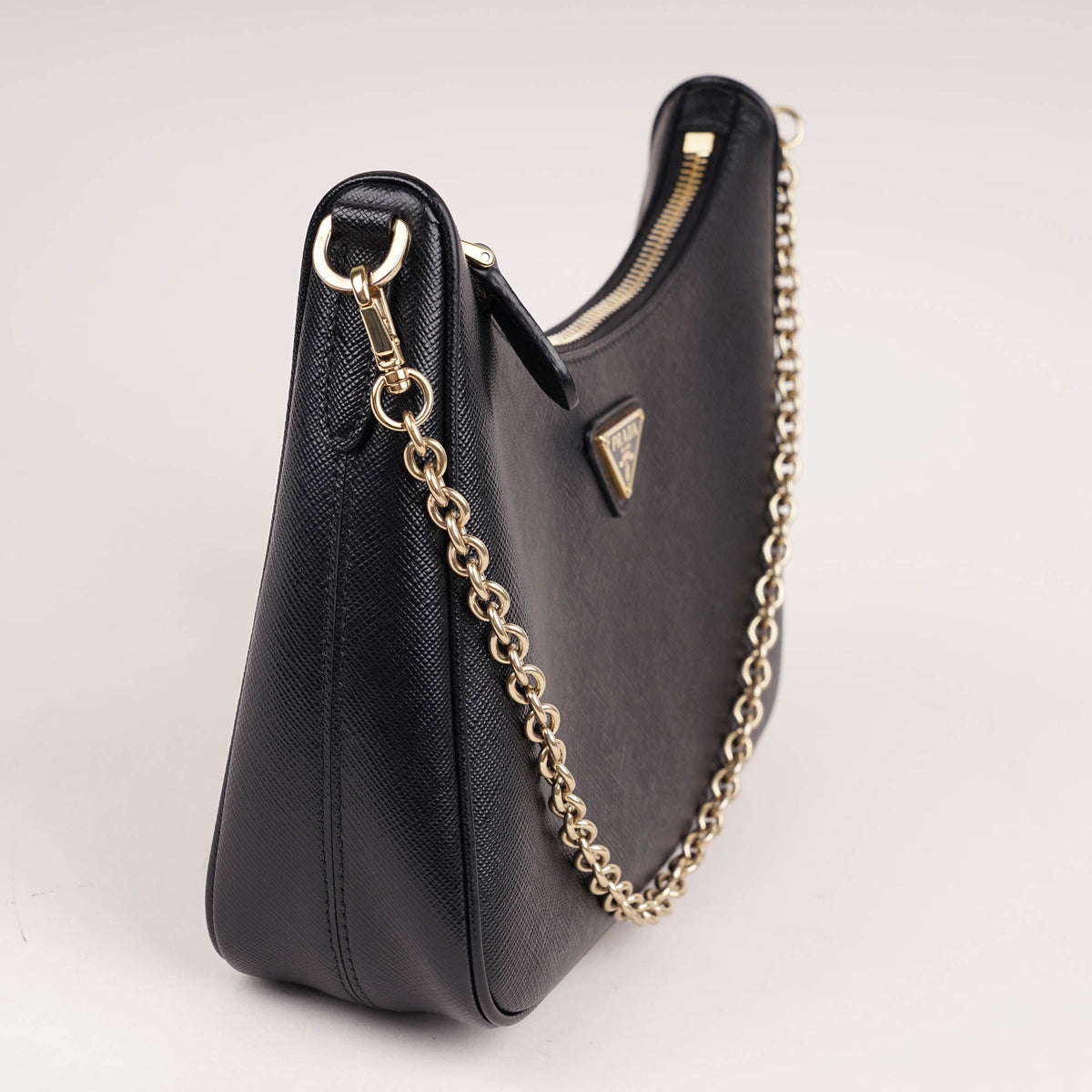 Re-Edition 2005 Bag - PRADA - Affordable Luxury image