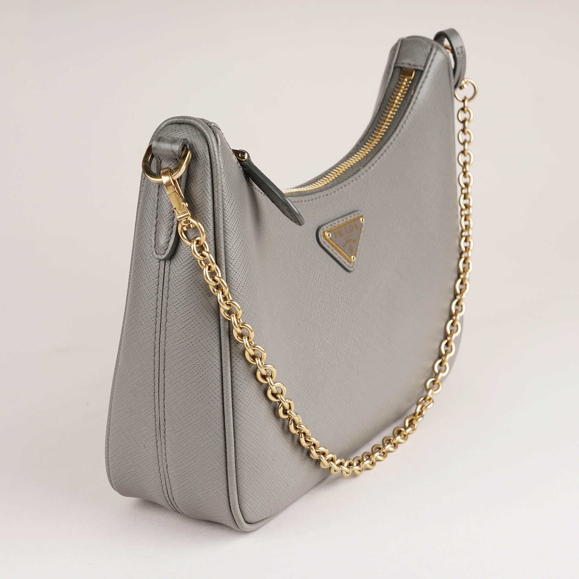 Re - Edition 2005 Bag - PRADA - Affordable Luxury image