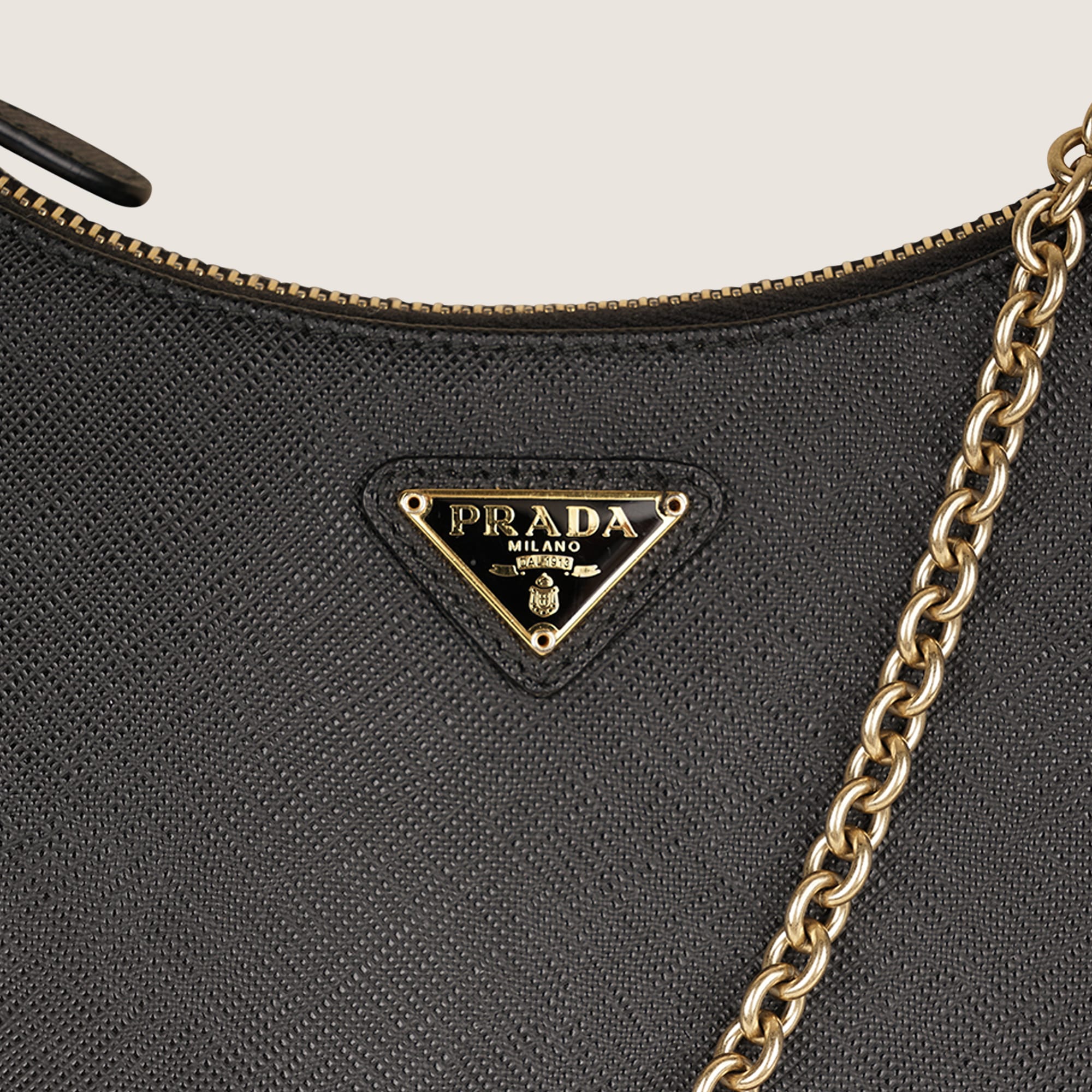 Re - Edition 2005 Bag - PRADA - Affordable Luxury image