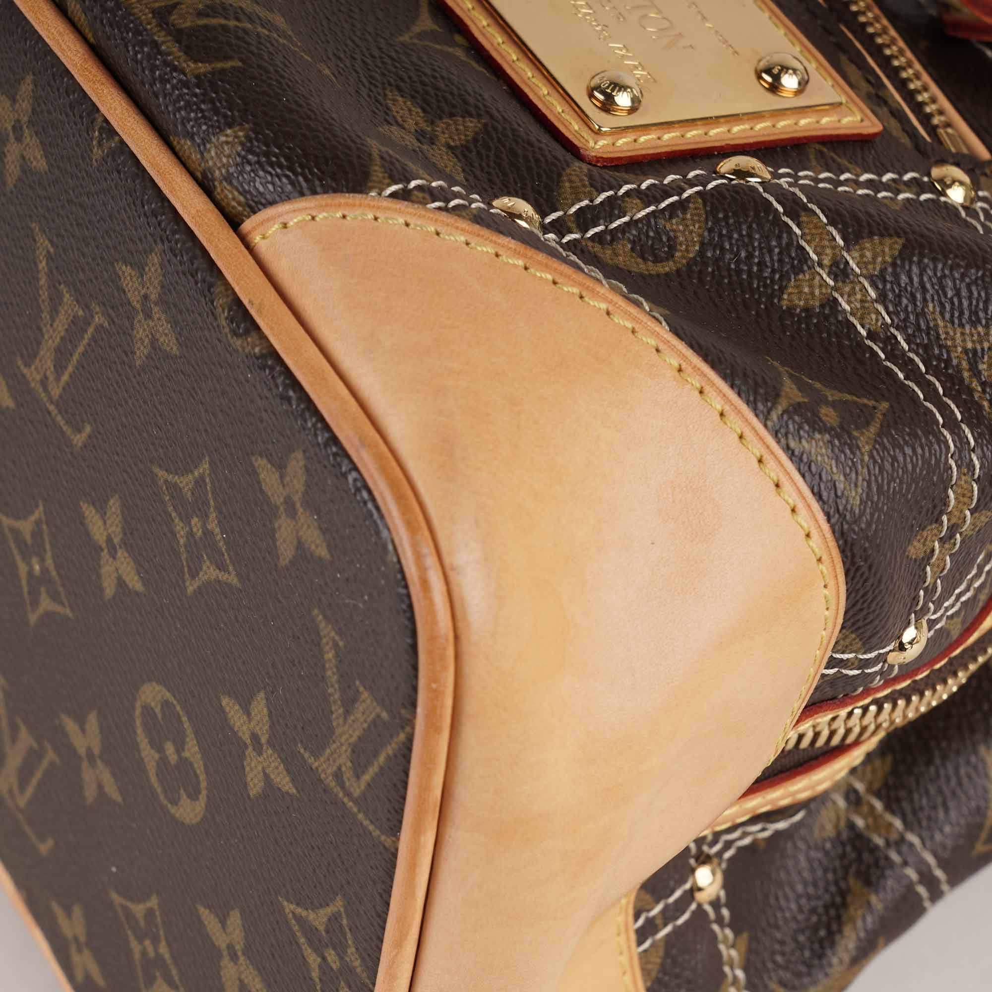 Riveting Shoulder Bag - LOUIS VUITTON - Affordable Luxury image