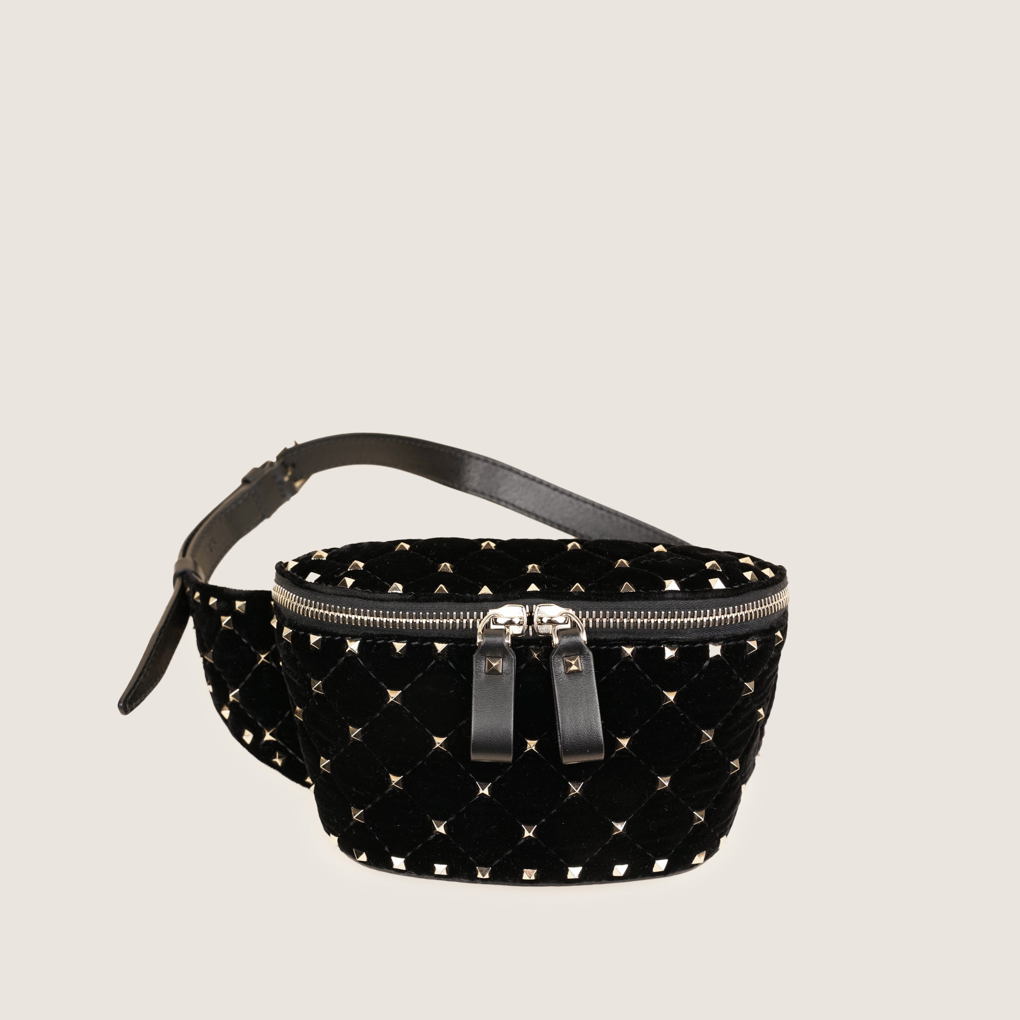 Rockstud Bumbag 75 - VALENTINO - Affordable Luxury