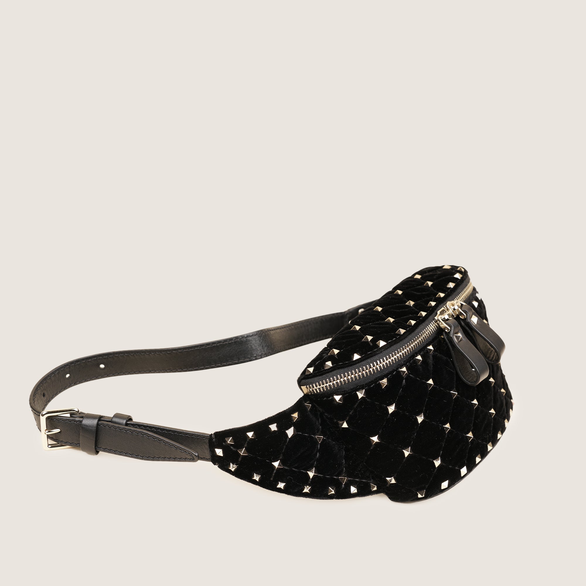 Rockstud Bumbag 75 - VALENTINO - Affordable Luxury