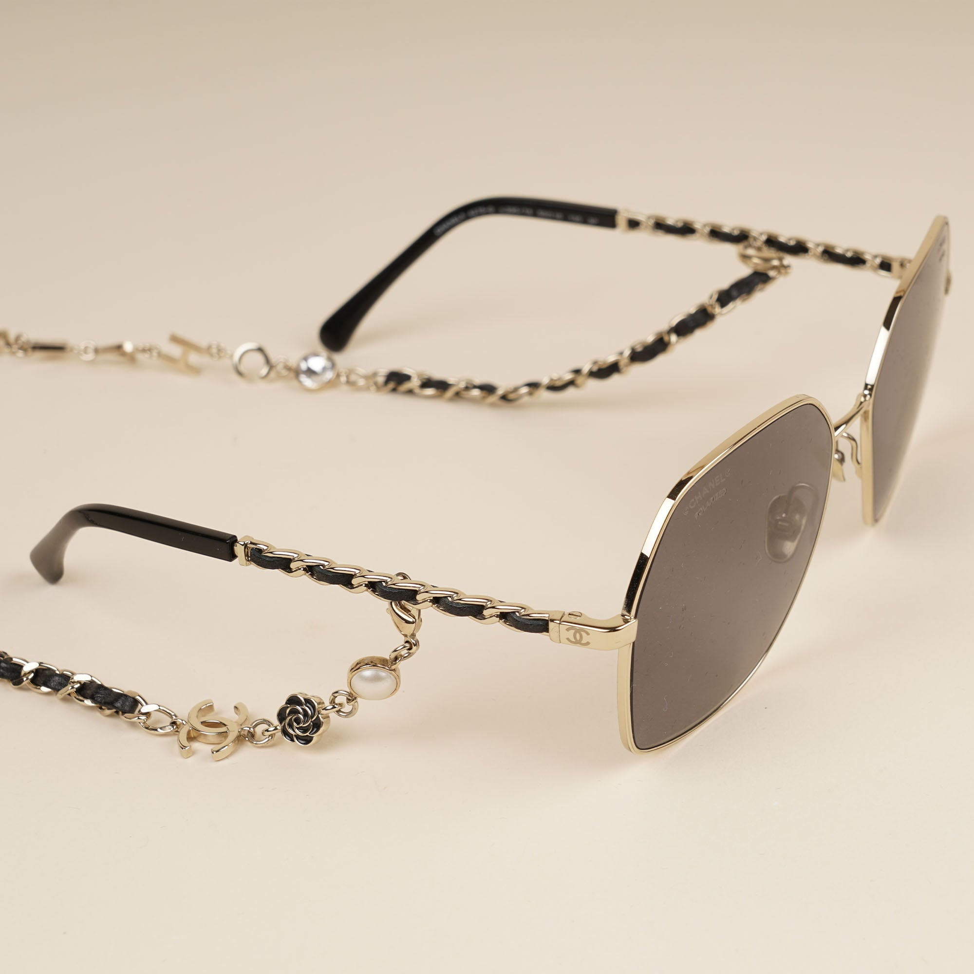 Round Chain Sunglasses - CHANEL - Affordable Luxury image