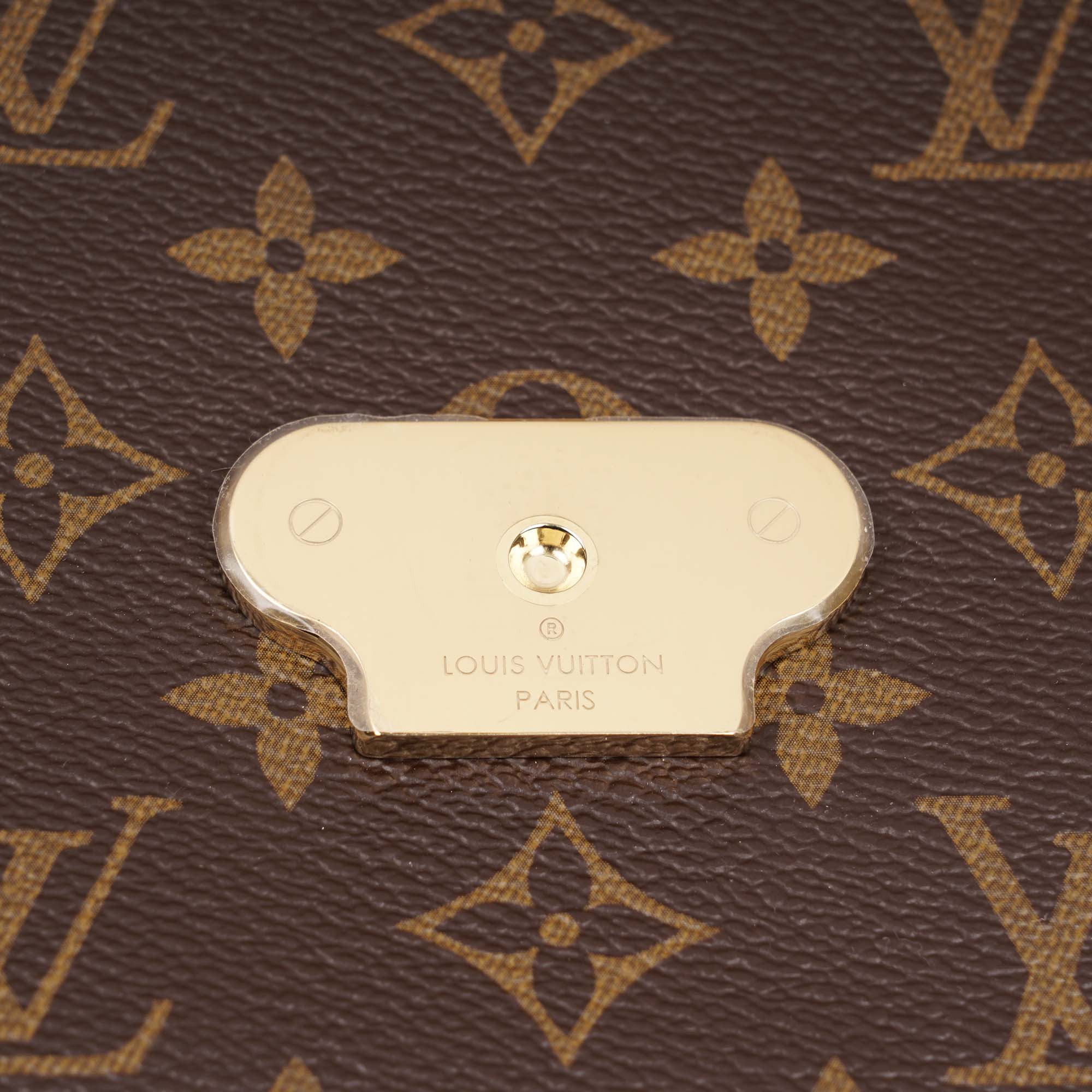 Saint Placide Shoulder Bag - LOUIS VUITTON - Affordable Luxury image