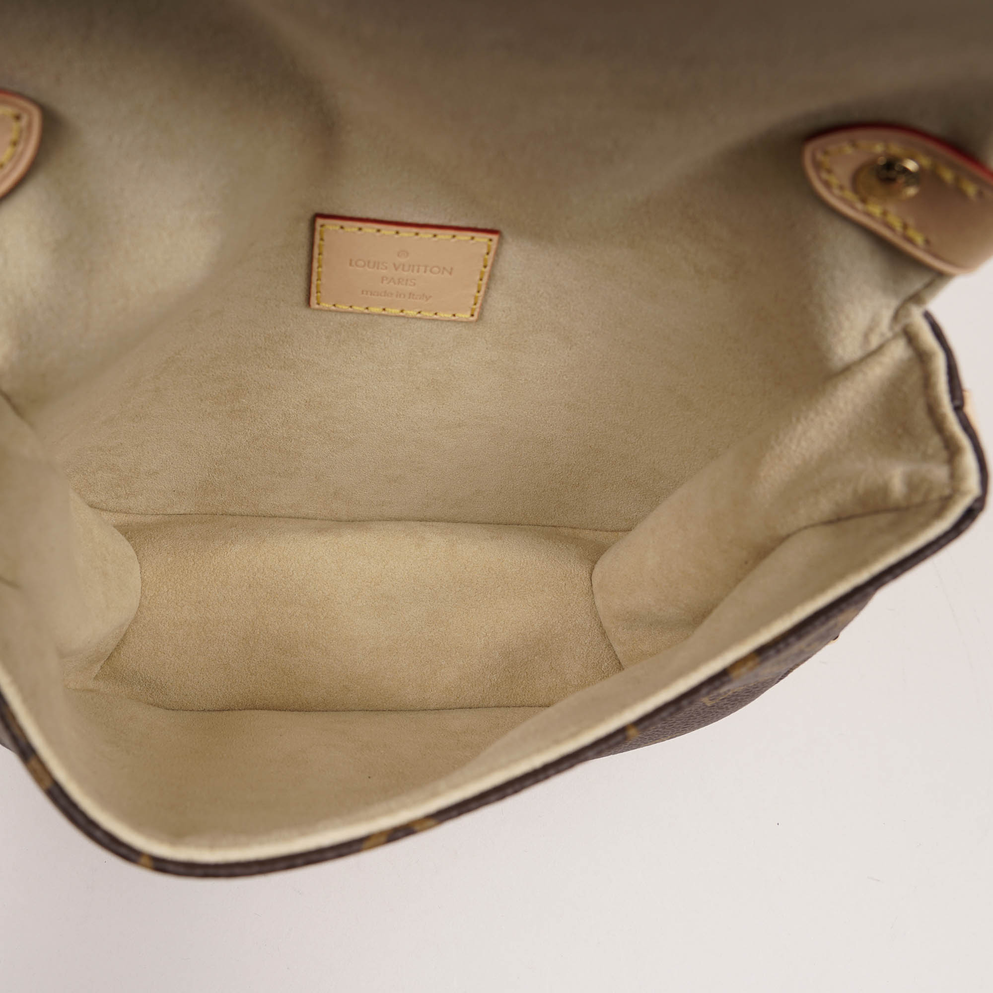 Saumur BB Shoulder Bag - LOUIS VUITTON - Affordable Luxury image