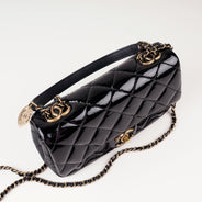 Single Flap Shoulder Bag - CHANEL - Affordable Luxury thumbnail image