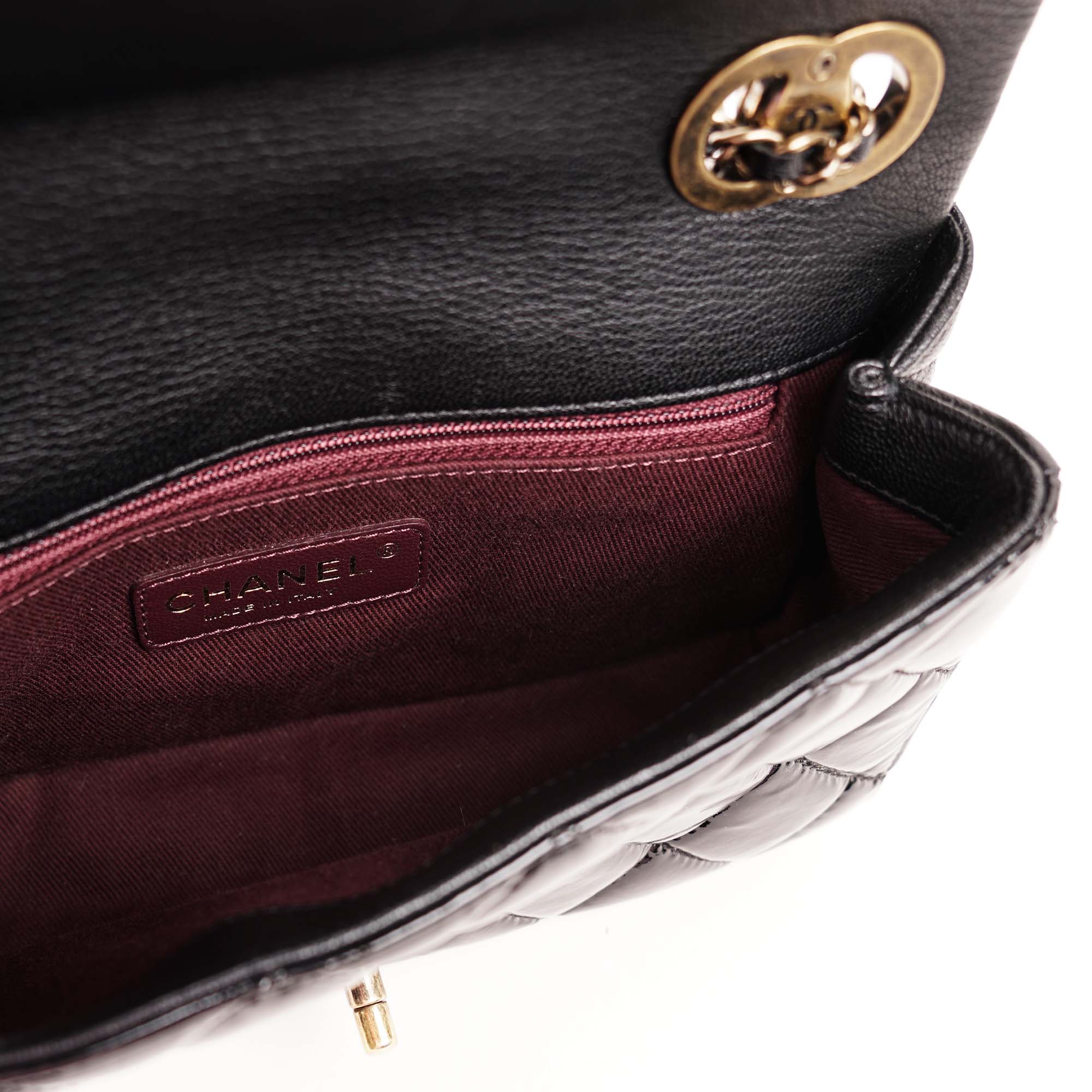 Single Flap Shoulder Bag - CHANEL - Affordable Luxury image