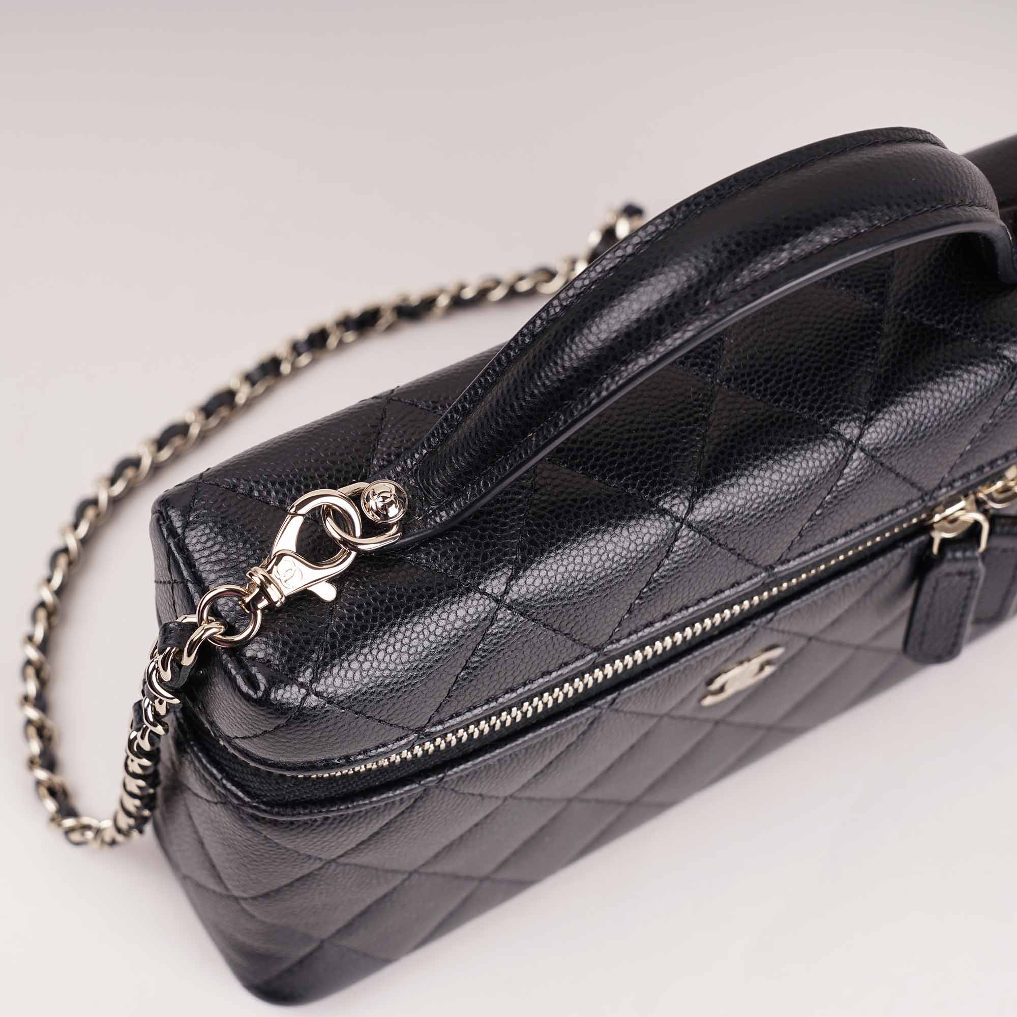 Slim Vanity Top Handle with Chain - CHANEL - Affordable Luxury image