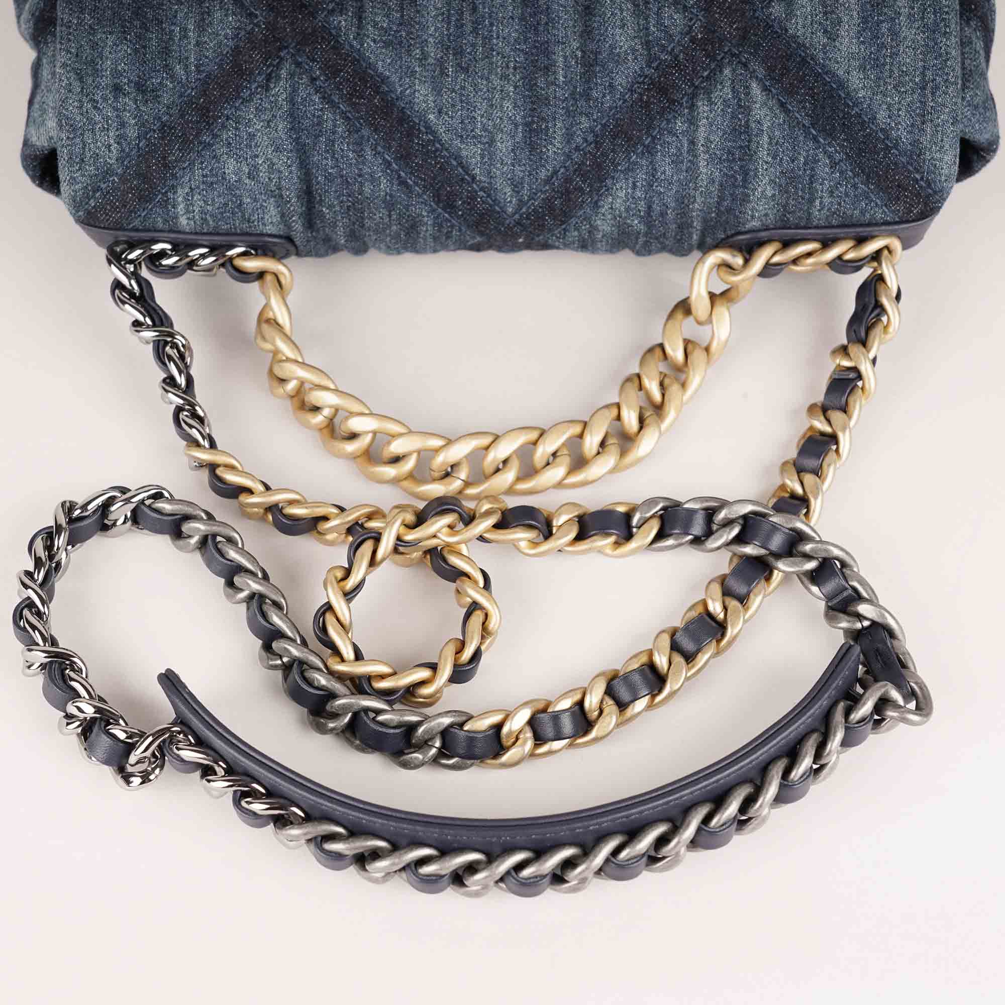 Small 19 Denim Flap - CHANEL - Affordable Luxury image