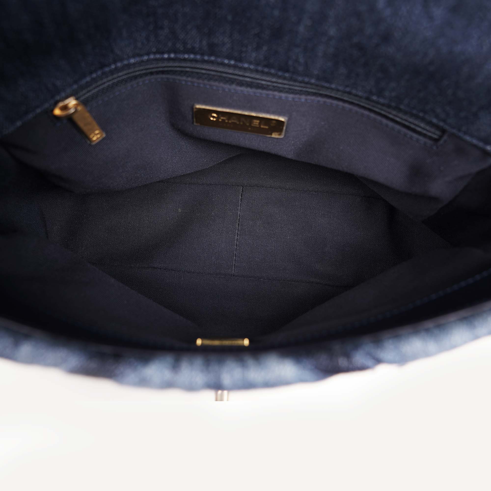 Small 19 Denim Flap - CHANEL - Affordable Luxury image