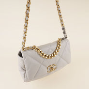 Small 19 Flap Bag - CHANEL - Affordable Luxury thumbnail image