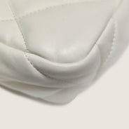 Small 19 Flap Bag - CHANEL - Affordable Luxury thumbnail image