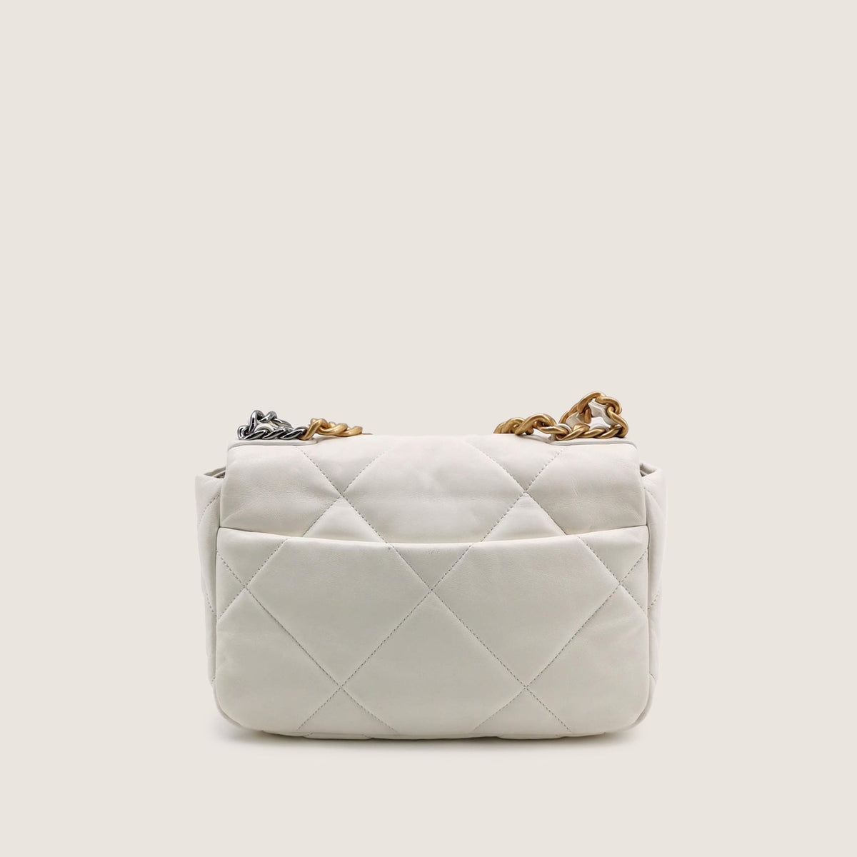 Small 19 Flap Bag - CHANEL - Affordable Luxury image