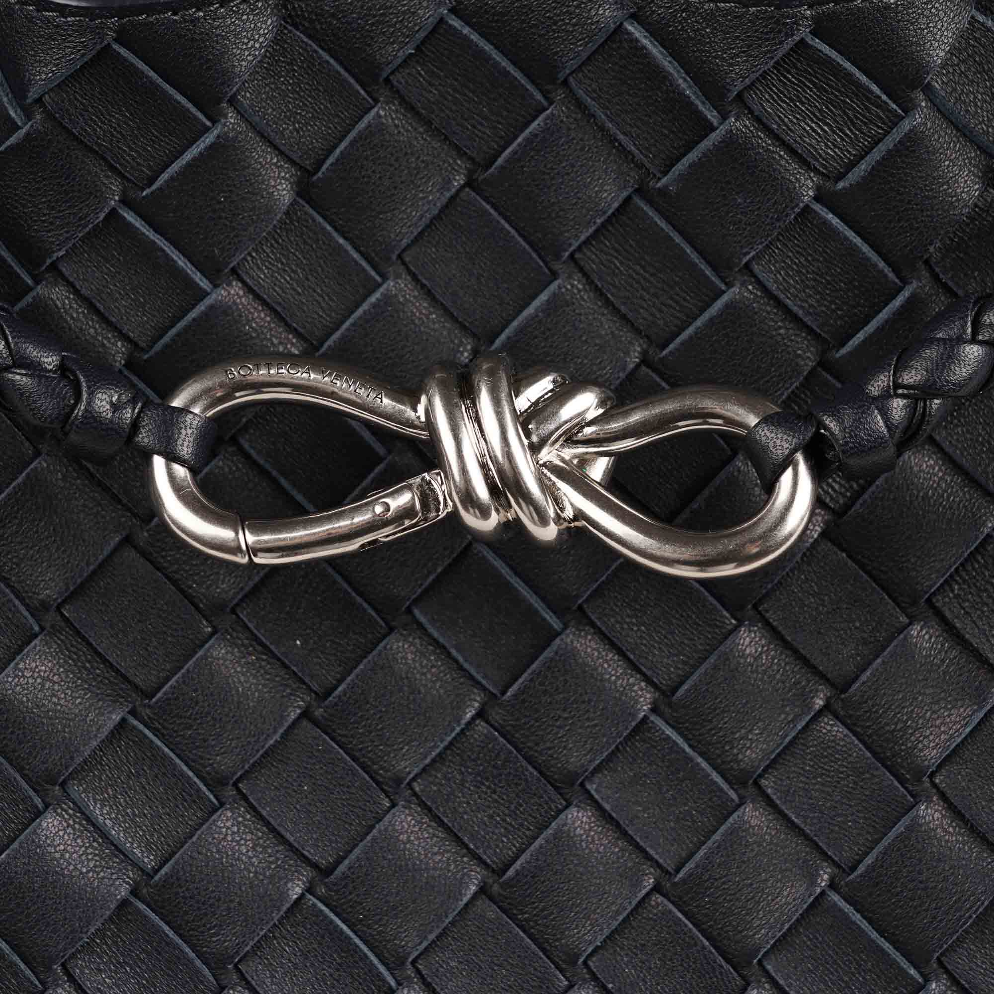 Small Andiamo Tote Bag - BOTTEGA VENETA - Affordable Luxury image