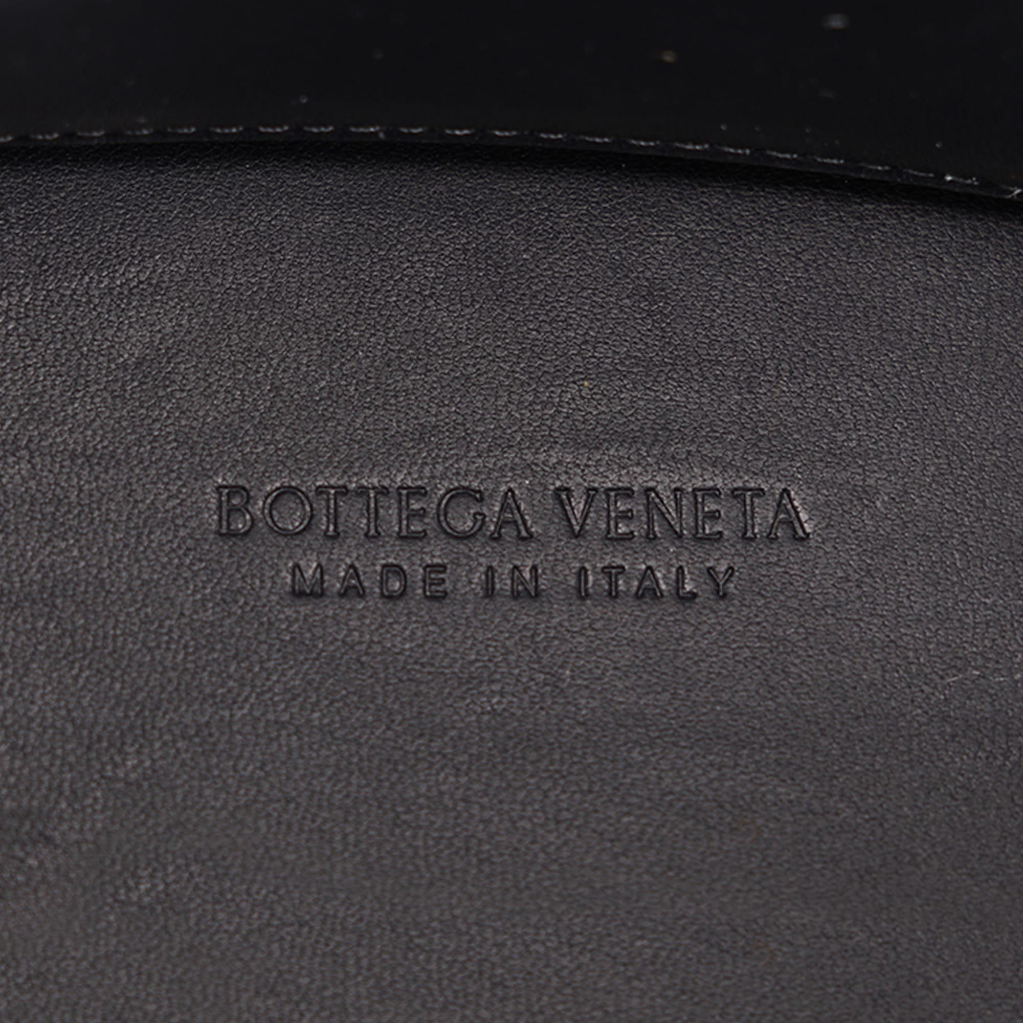 Small Andiamo Tote Bag - BOTTEGA VENETA - Affordable Luxury image