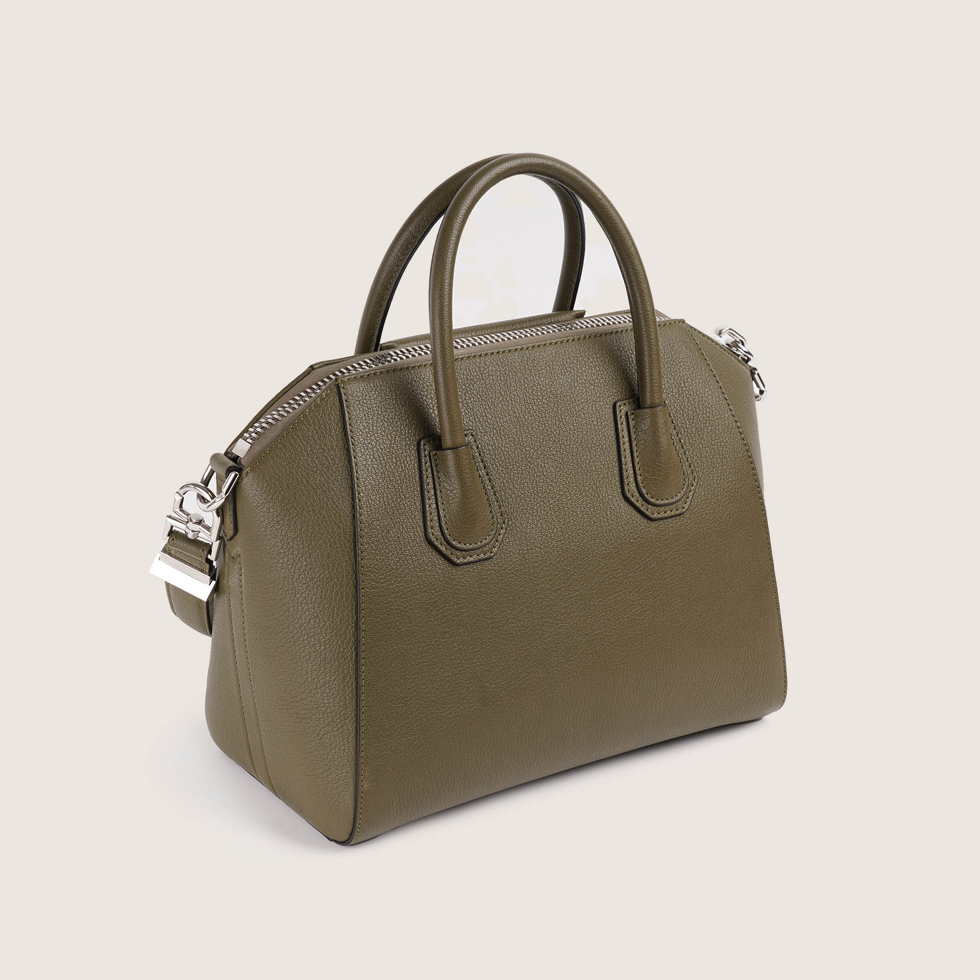 Small Antigona Bag - GIVENCHY - Affordable Luxury