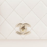Small Business Affinity Flap Bag - CHANEL - Affordable Luxury thumbnail image
