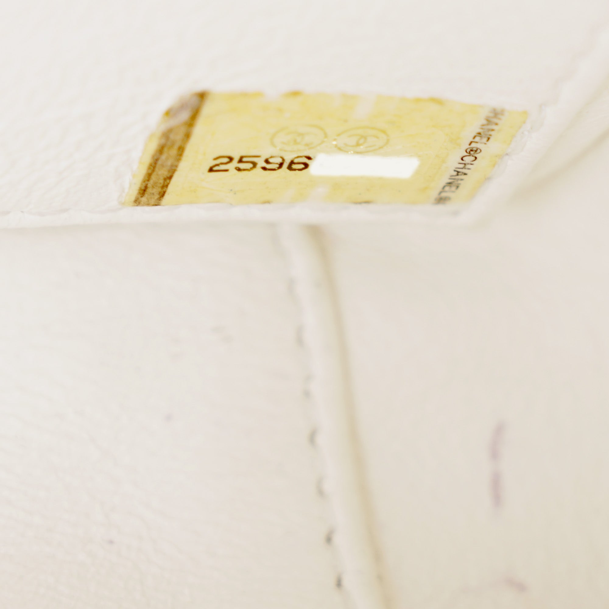 Small Business Affinity Flap Bag - CHANEL - Affordable Luxury image