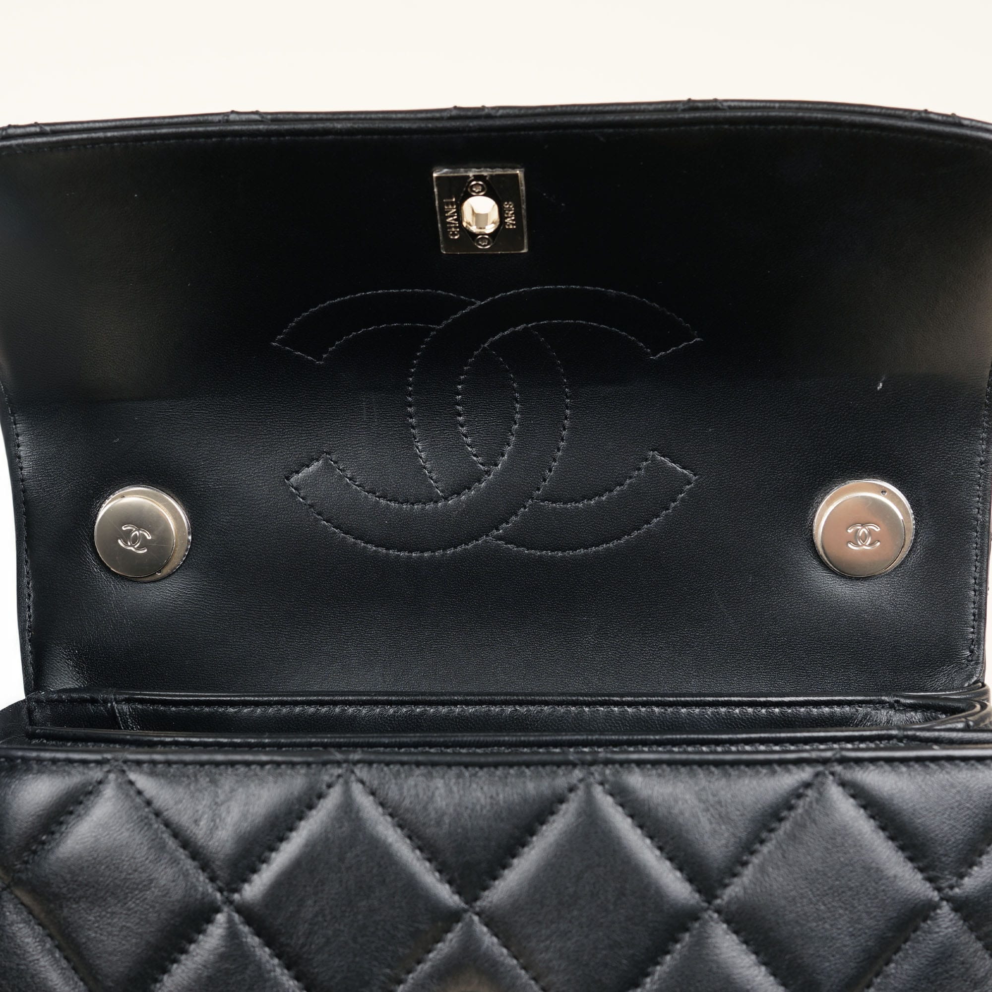 Small CC Trendy Top Handle - CHANEL - Affordable Luxury image