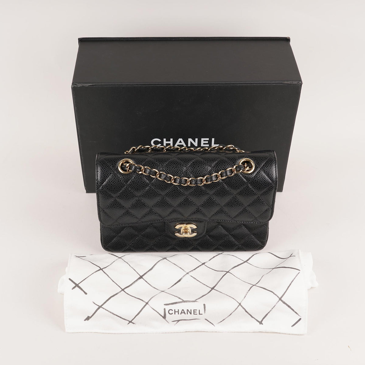 Small Classic Double Flap Bag 2022 - CHANEL - Affordable Luxury image