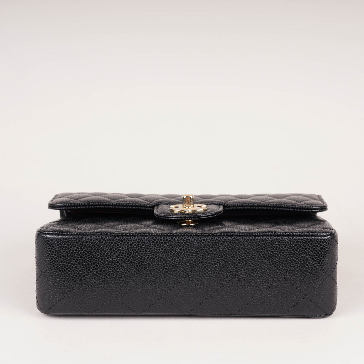 Small Classic Double Flap Bag 2022 - CHANEL - Affordable Luxury image