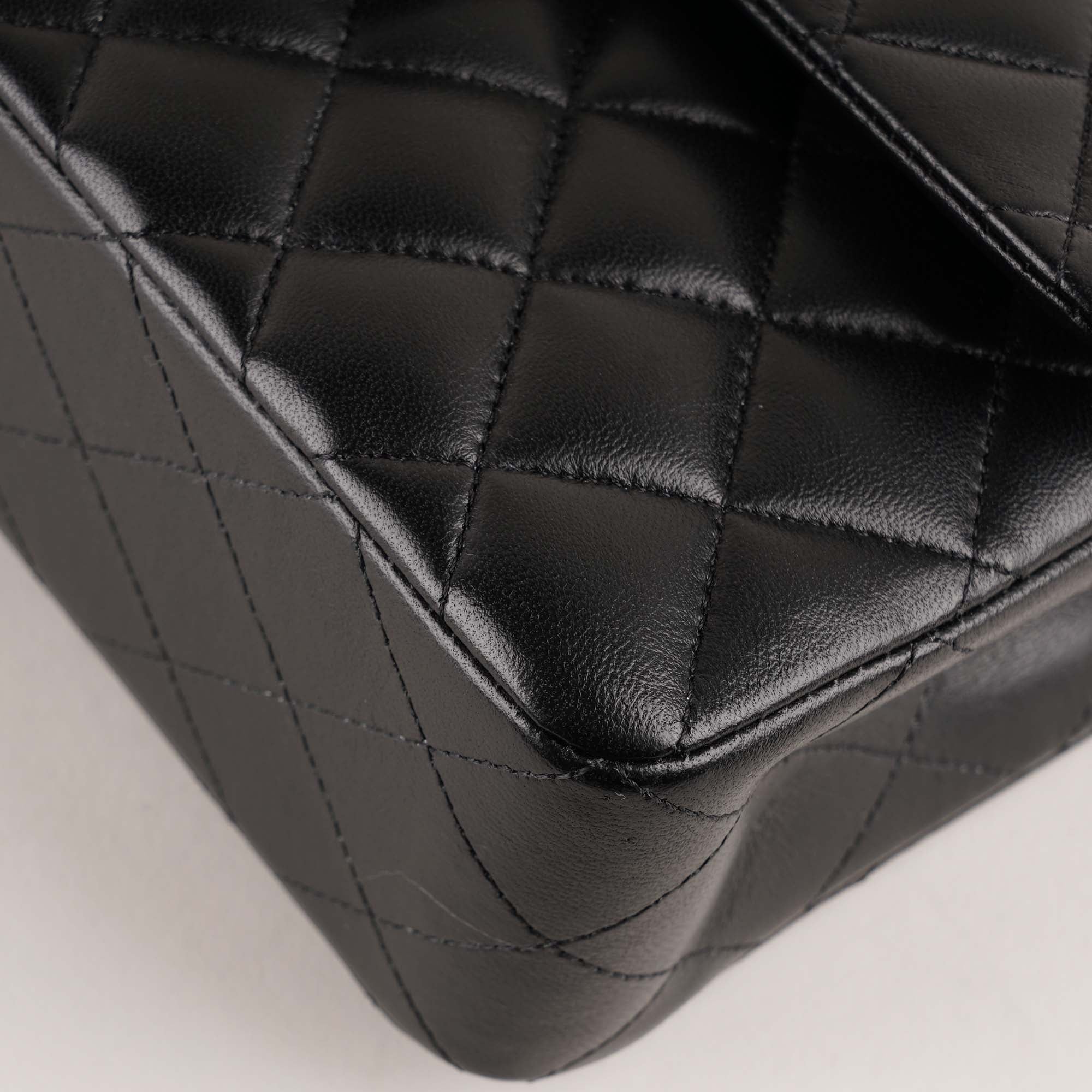 Small Classic Double Flap Bag - CHANEL - Affordable Luxury image