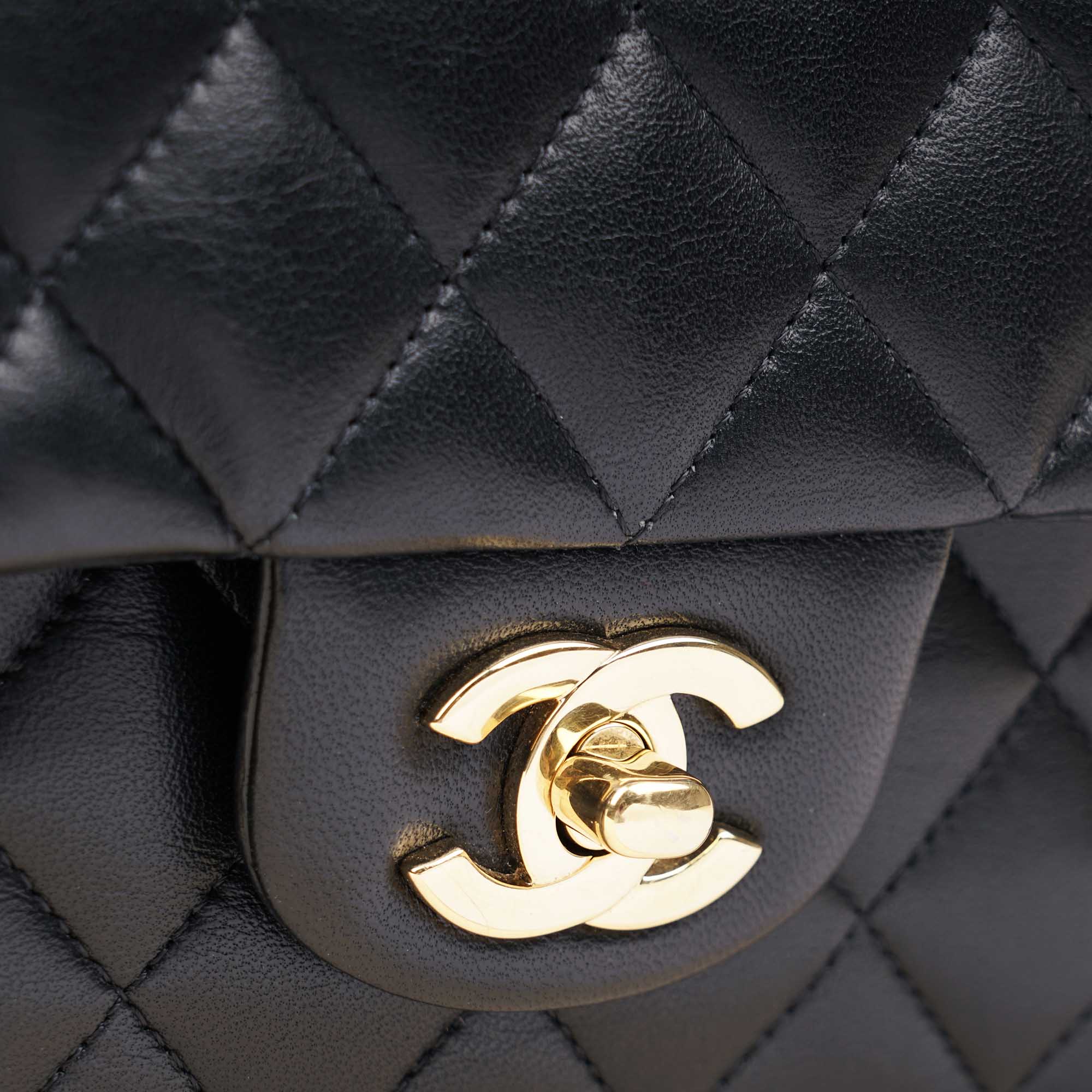 Small Double Flap Bag - CHANEL - Affordable Luxury image