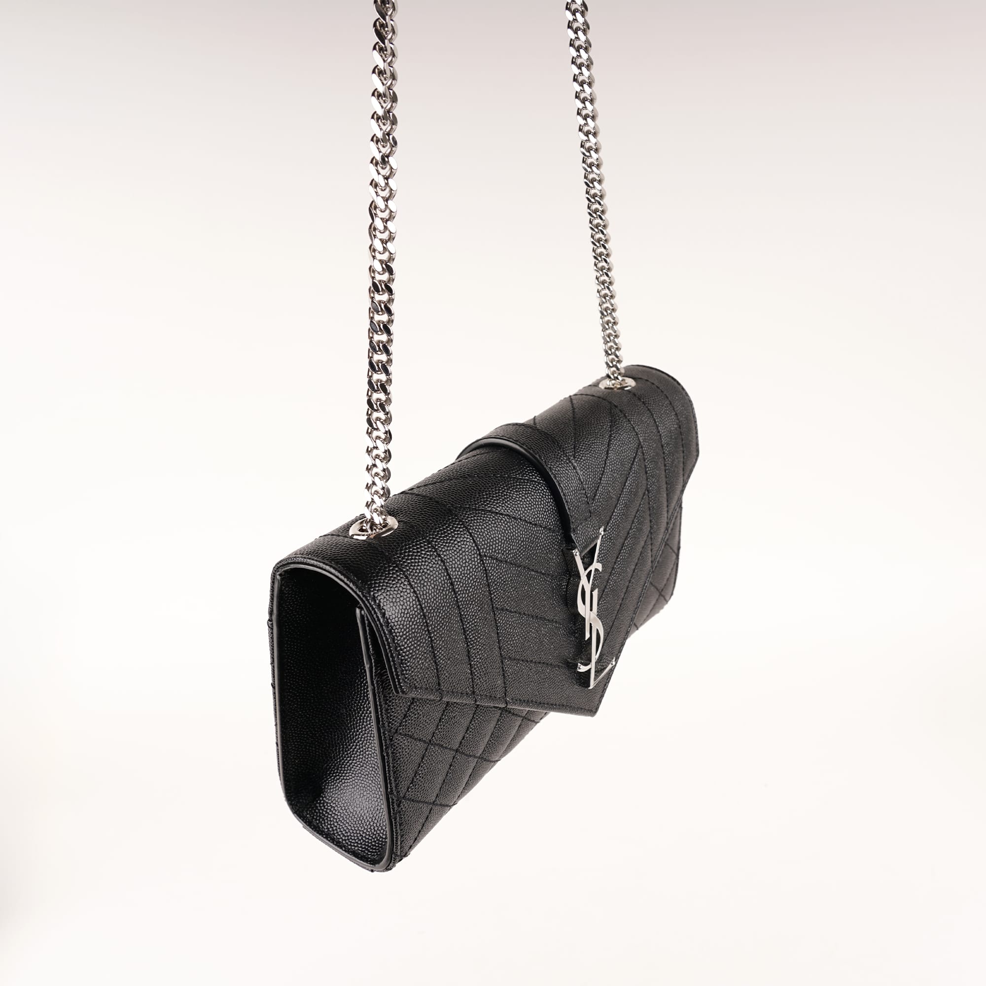 Small Envelope Shoulder Bag - SAINT LAURENT - Affordable Luxury image