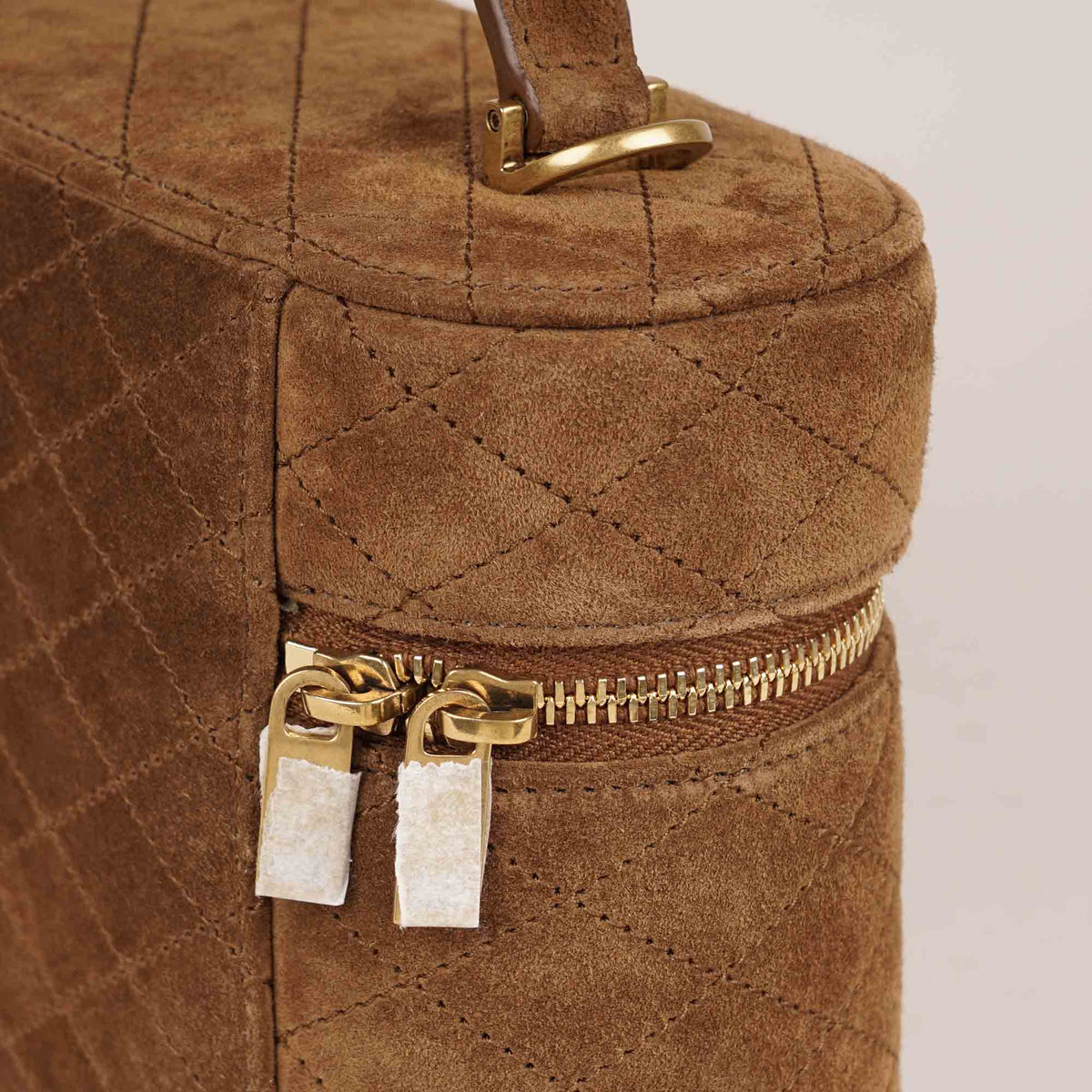 Small Gaby Vanity Bag - SAINT LAURENT - Affordable Luxury image