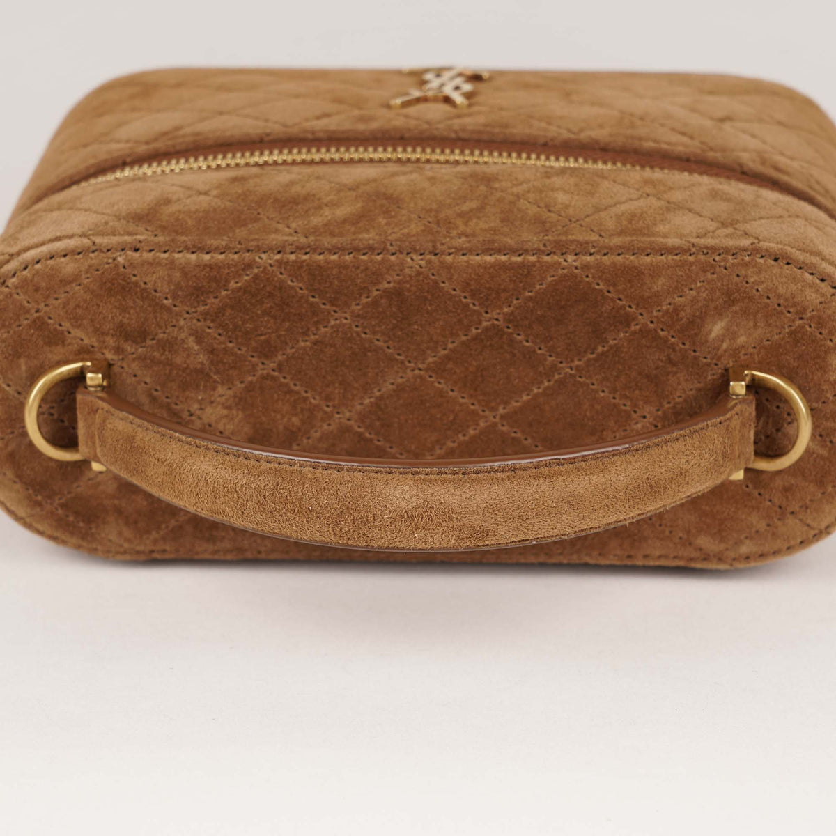 Small Gaby Vanity Bag - SAINT LAURENT - Affordable Luxury image
