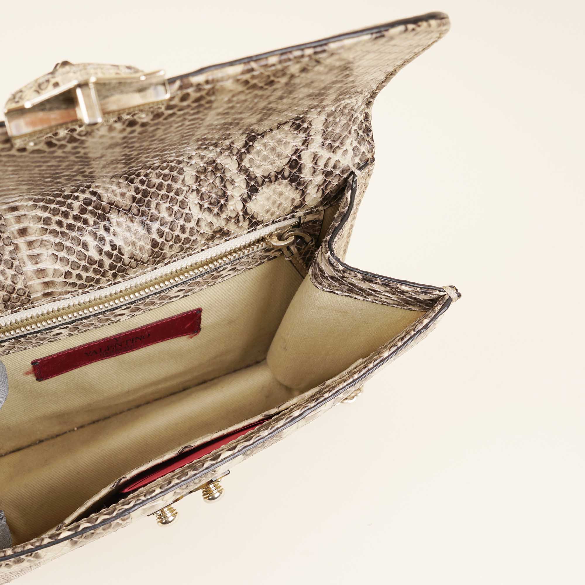 Small Glam Lock Shoulder Bag - VALENTINO - Affordable Luxury image