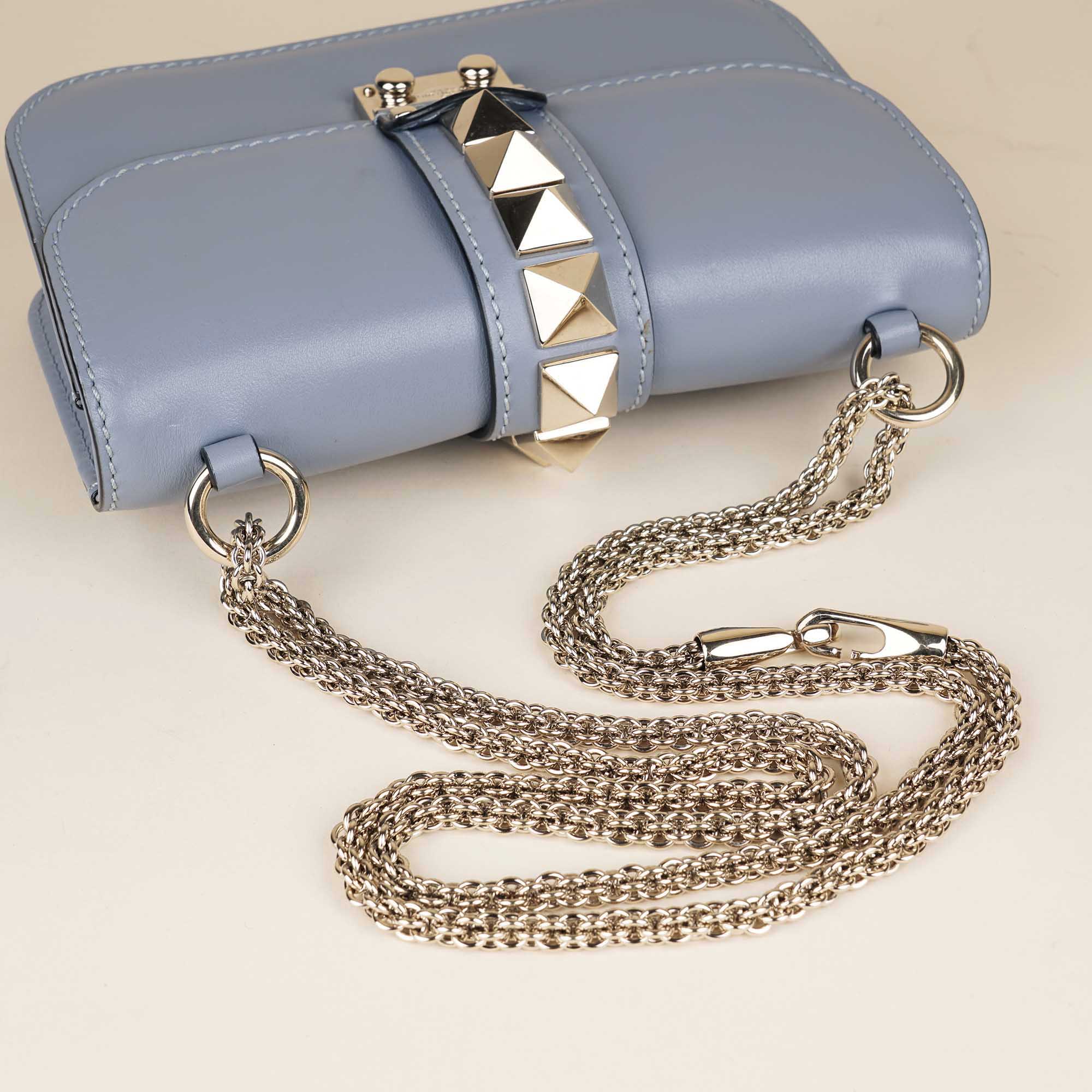 Small Glam Lock Shoulder Bag - VALENTINO - Affordable Luxury image