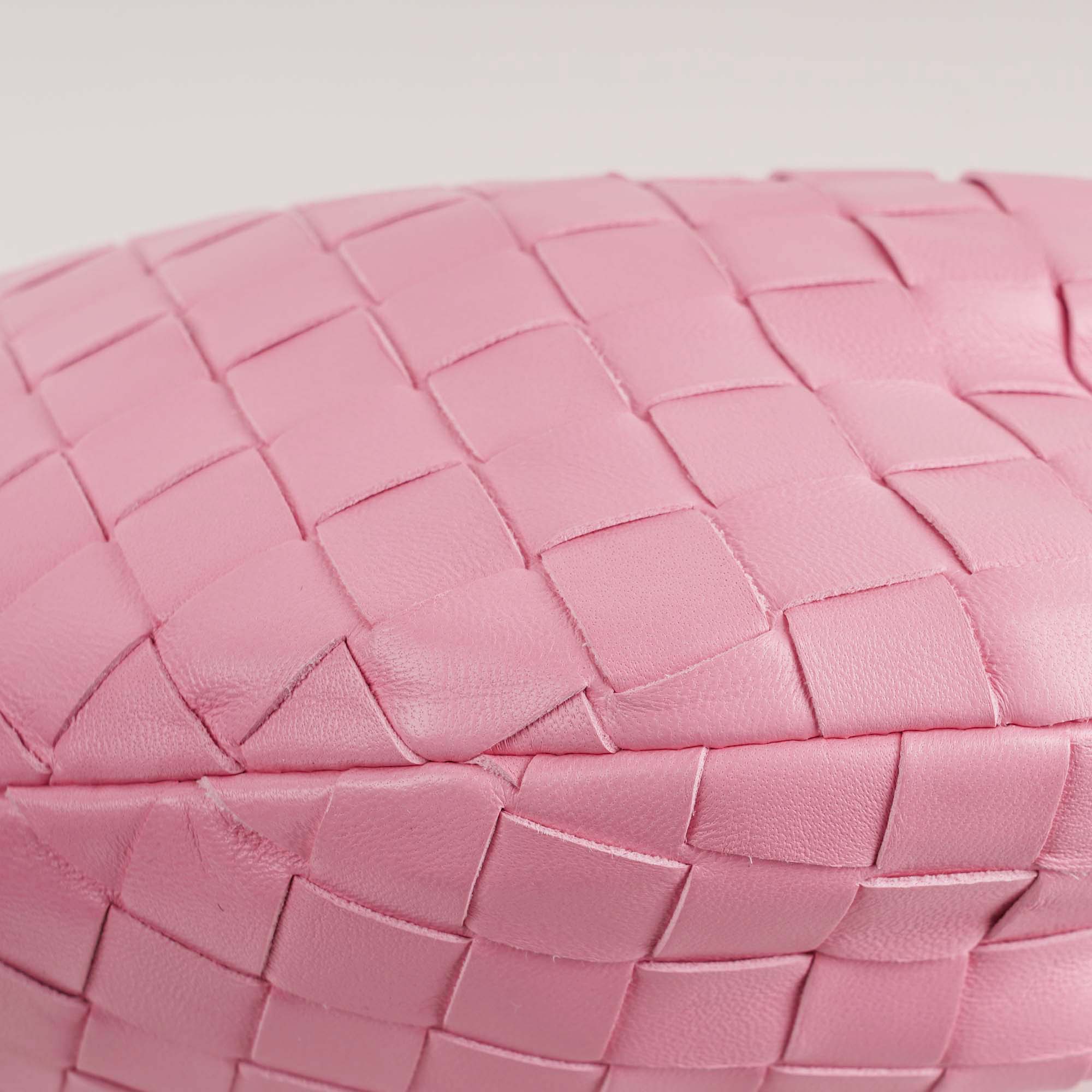Small Jodie Bag - BOTTEGA VENETA - Affordable Luxury image