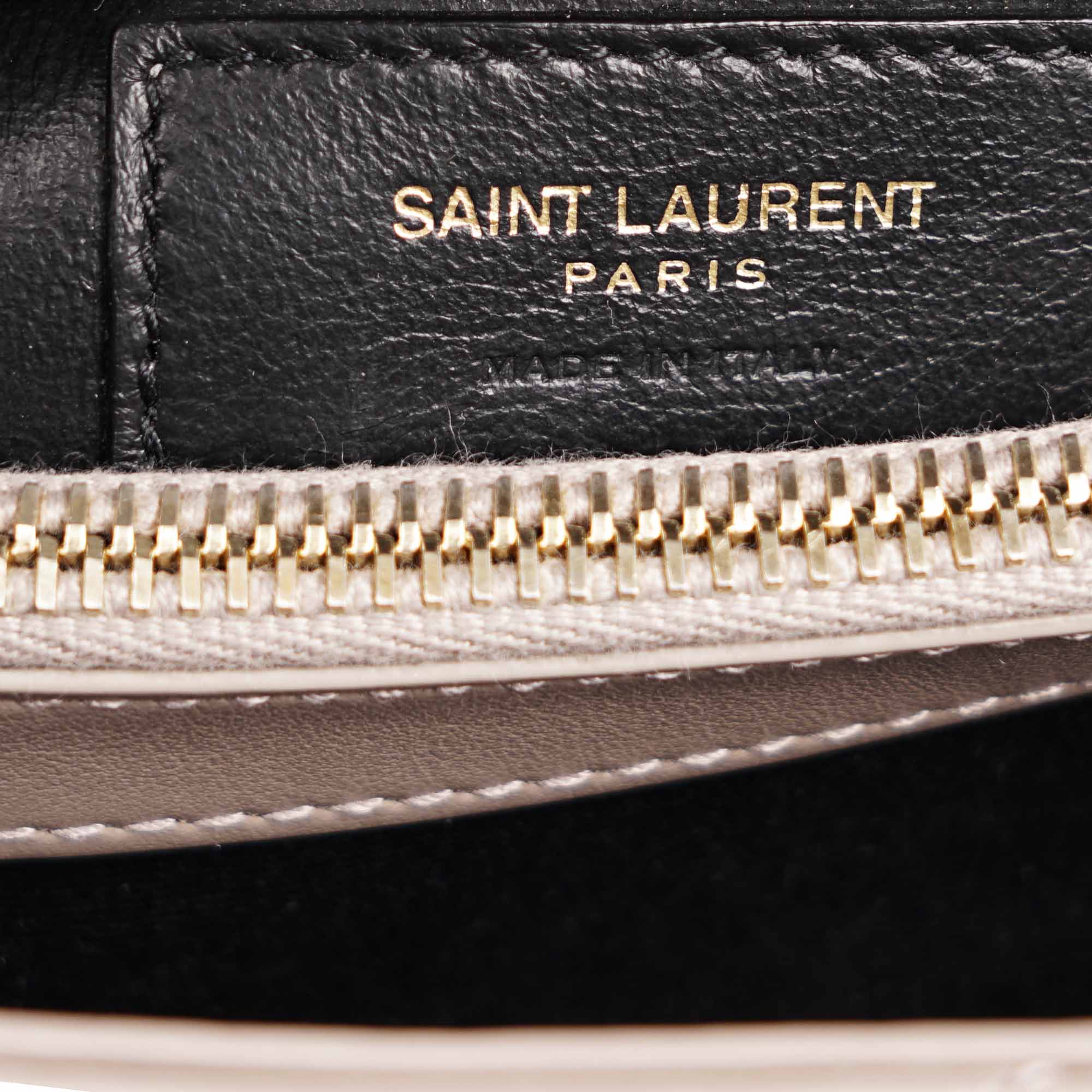 Small LouLou Shoulder Bag - SAINT LAURENT - Affordable Luxury image